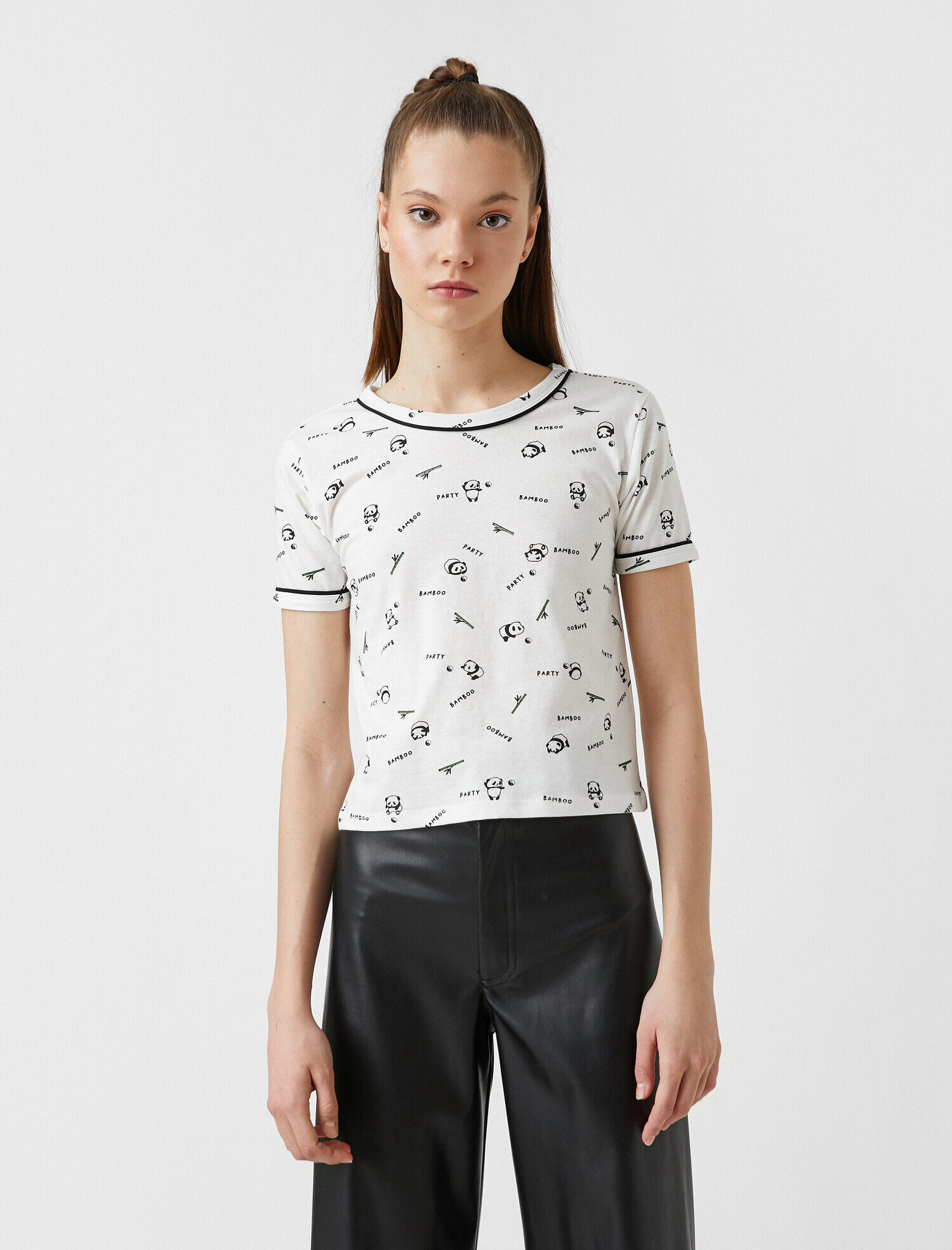   Kısa Kollu Slim Fit Tişört