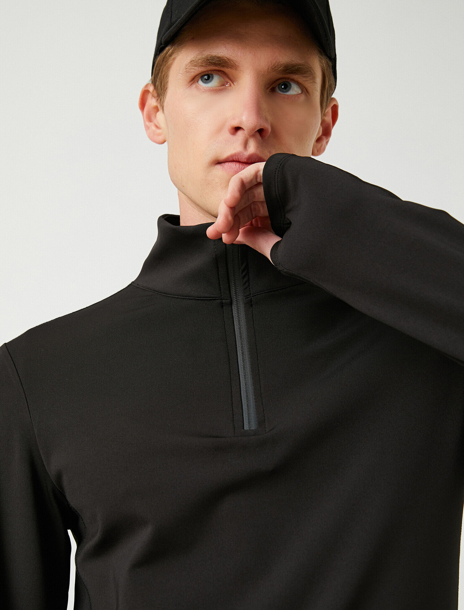   Yarım Fermuarlı Spor Sweatshirt
