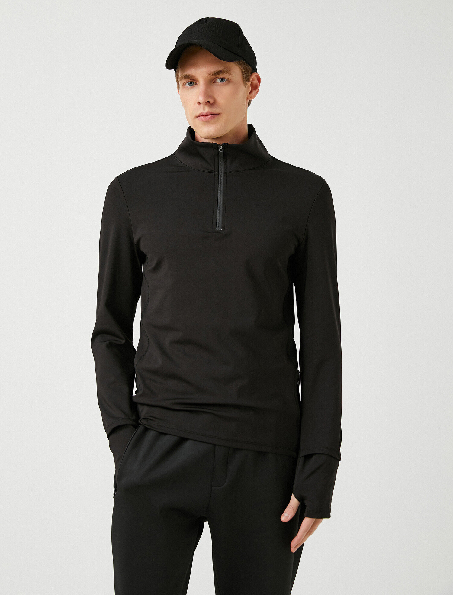   Yarım Fermuarlı Spor Sweatshirt
