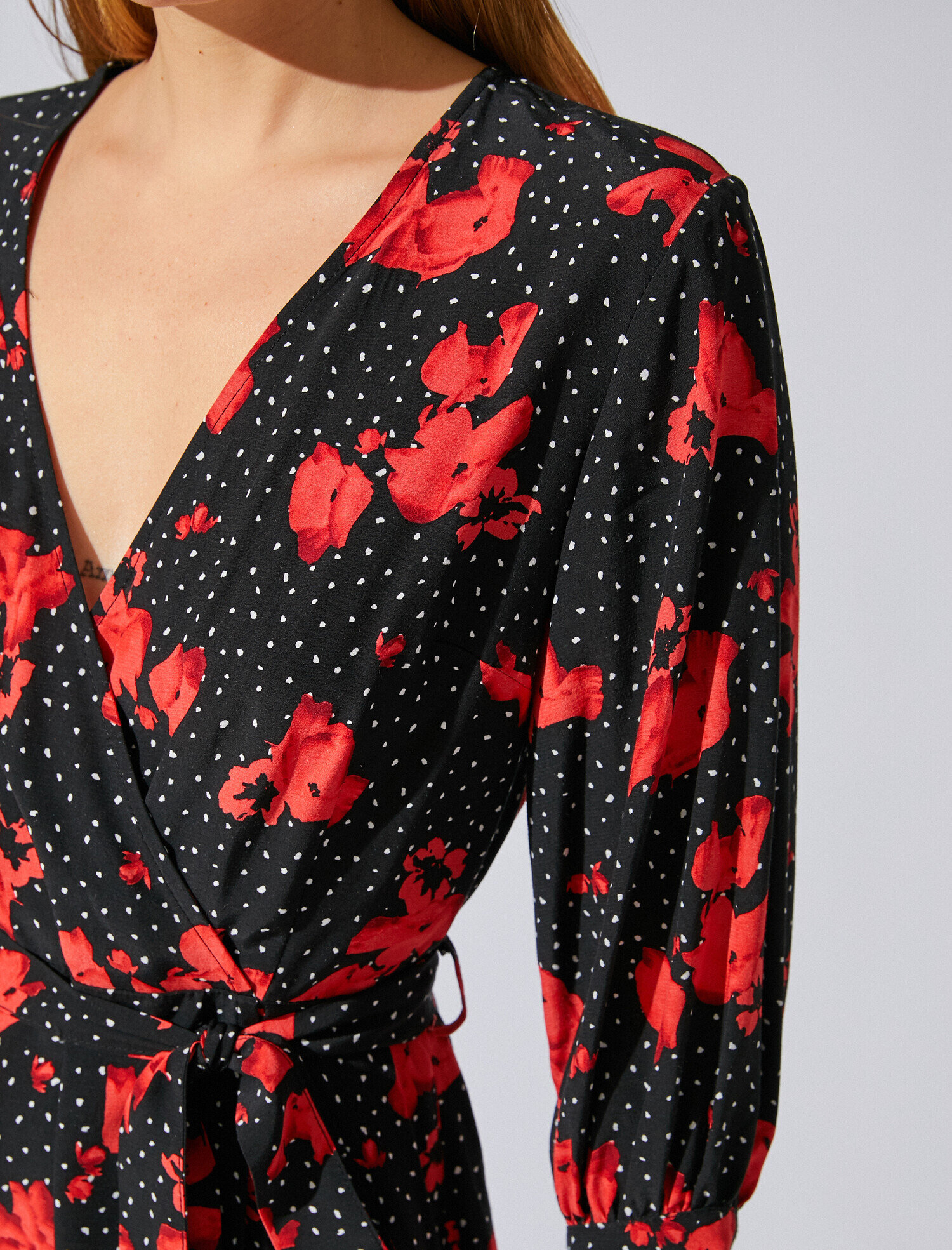   Uzun Kollu Çiçekli Elbise