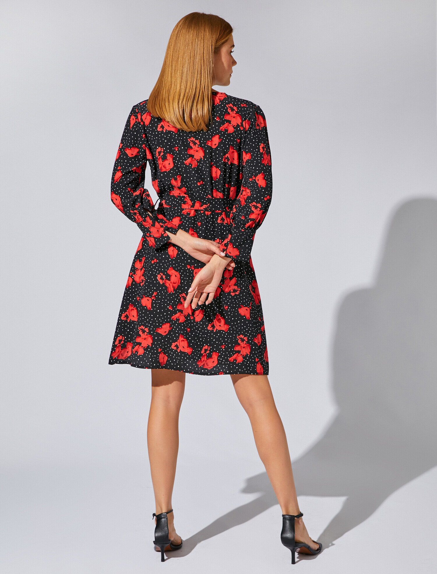   Uzun Kollu Çiçekli Elbise