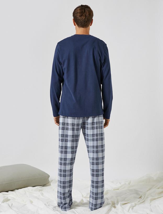  Uzun Kollu Pamuklu Pijama Takımı