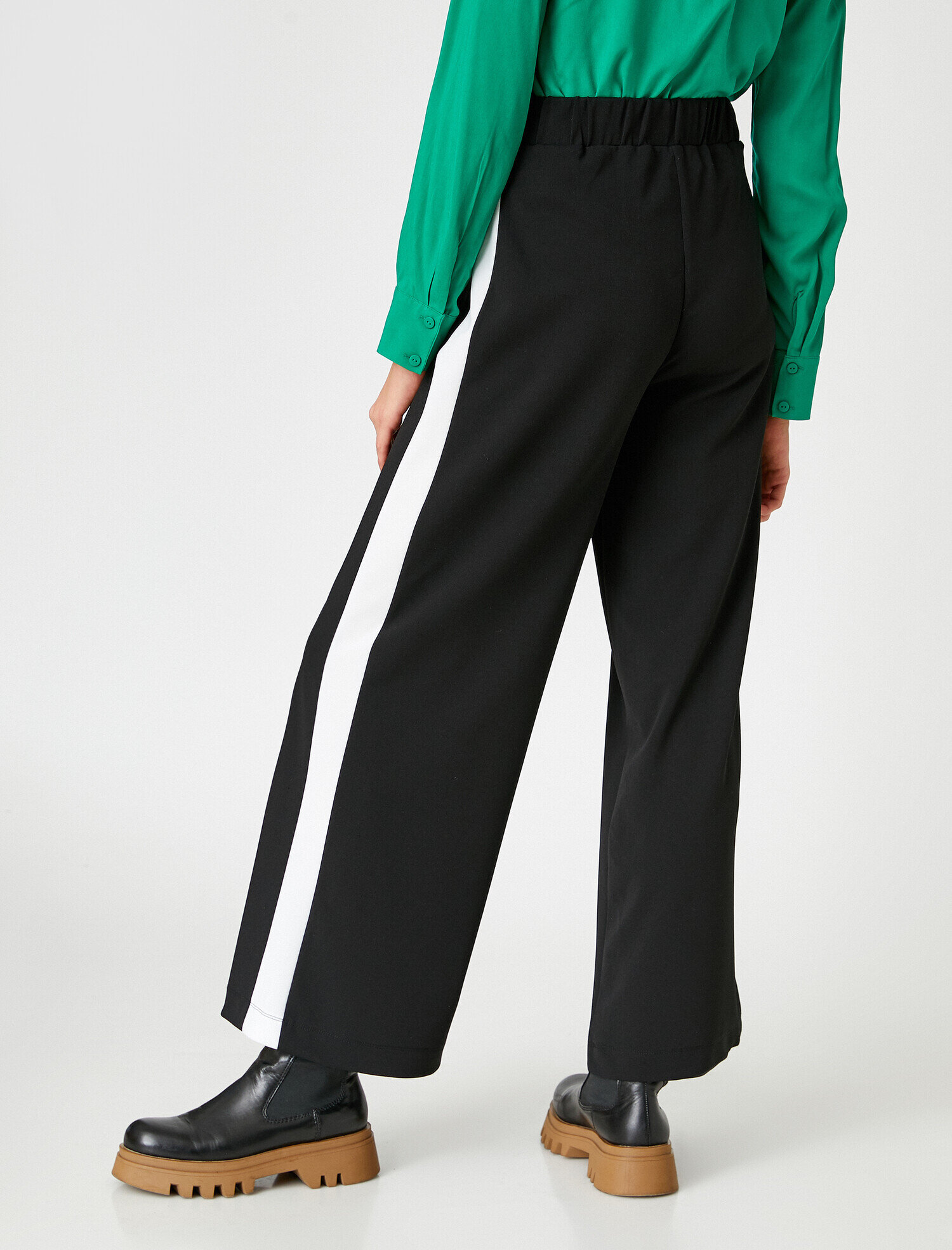   Cepli Çizgili Pantolon