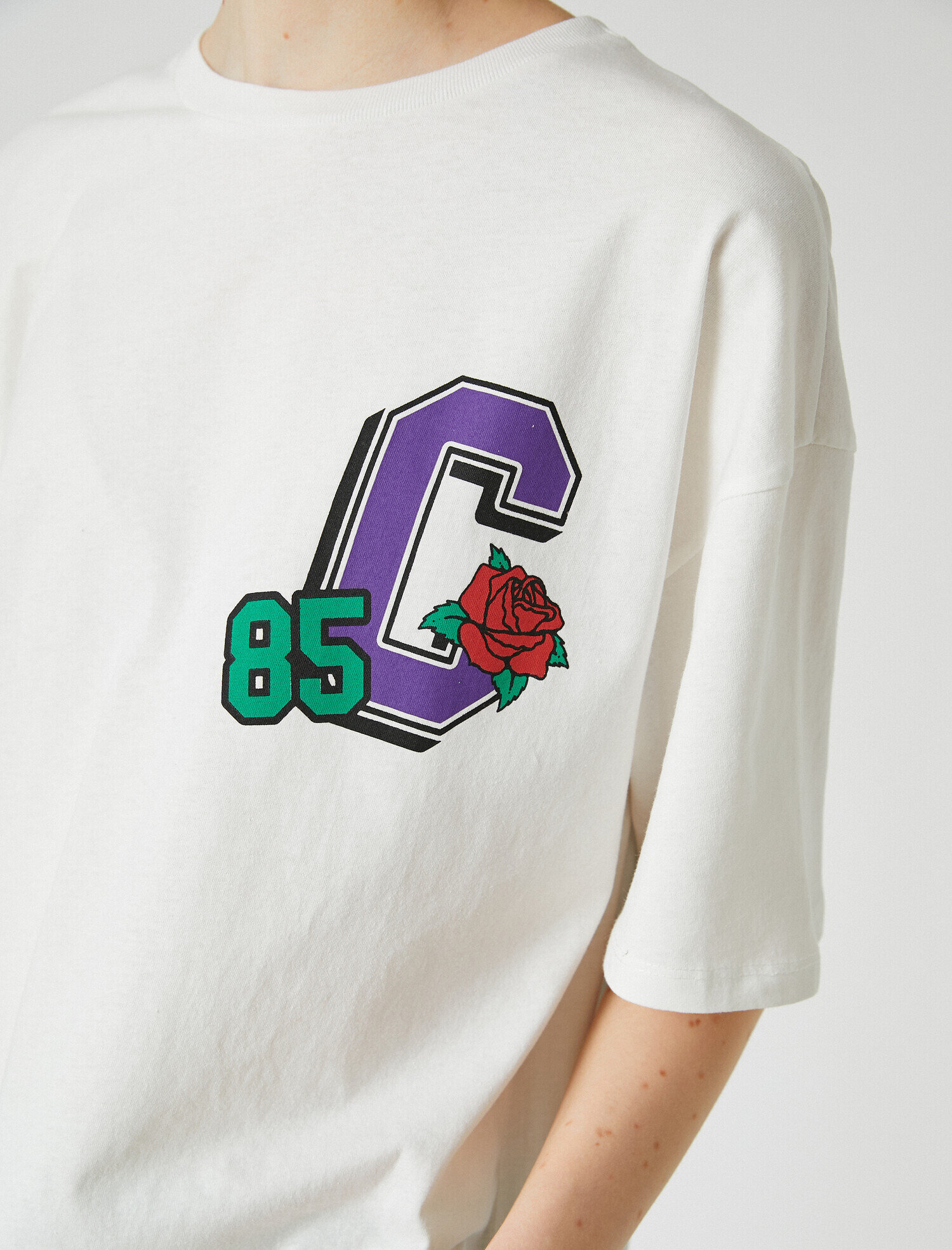   Kısa Kollu Baskılı Tişört