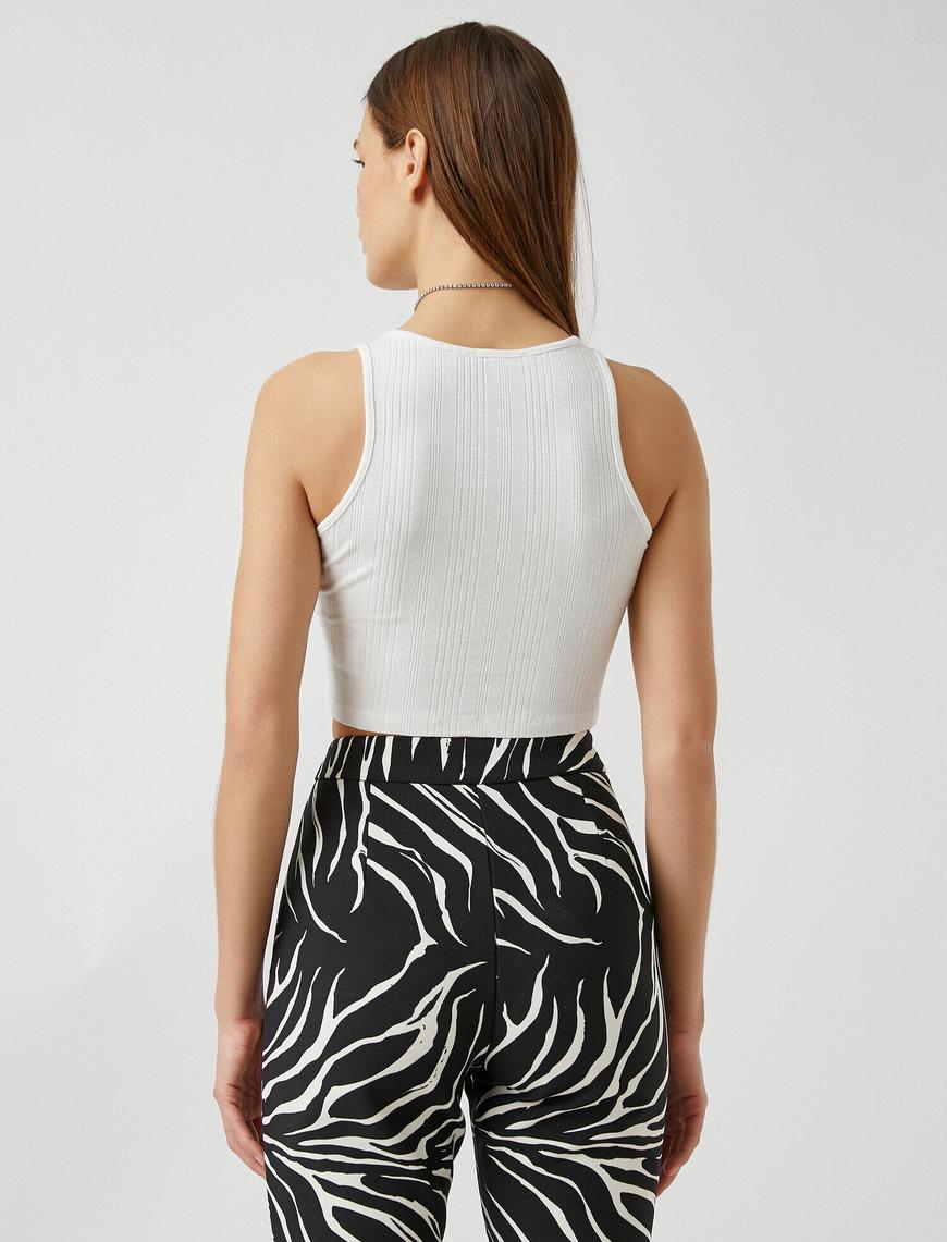   Halter Yaka Crop Atlet