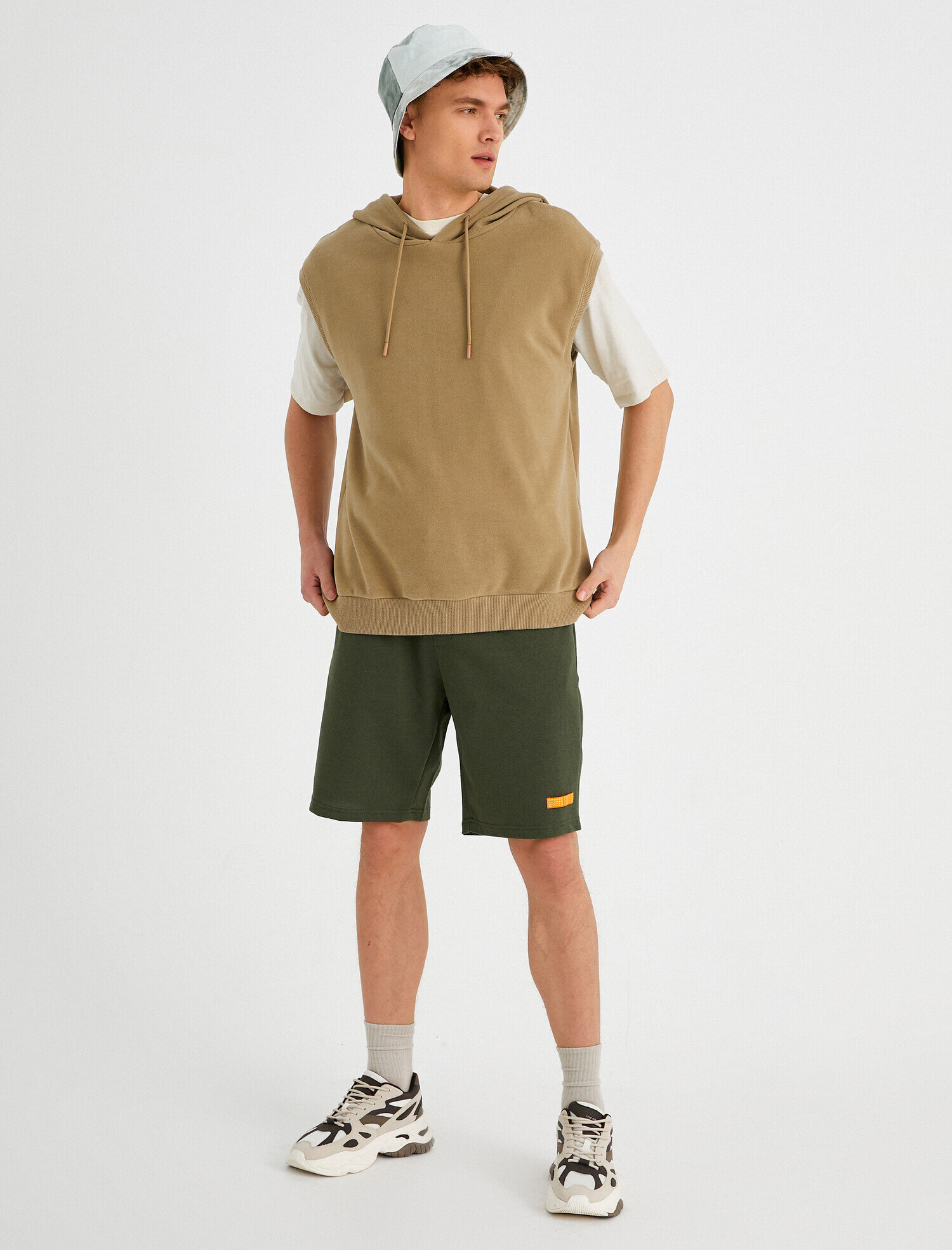 Slim Fit Şort