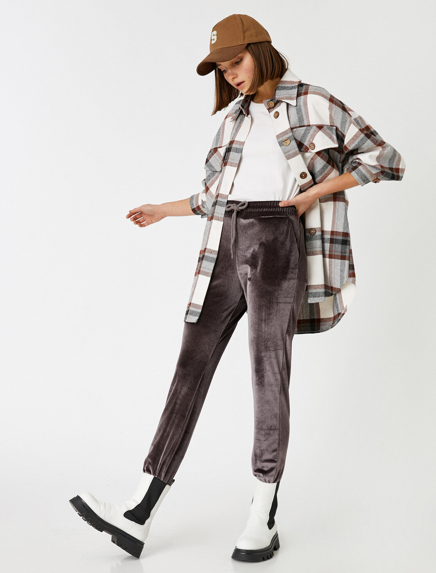   Kadife Eşofman Altı Beli Lastikli