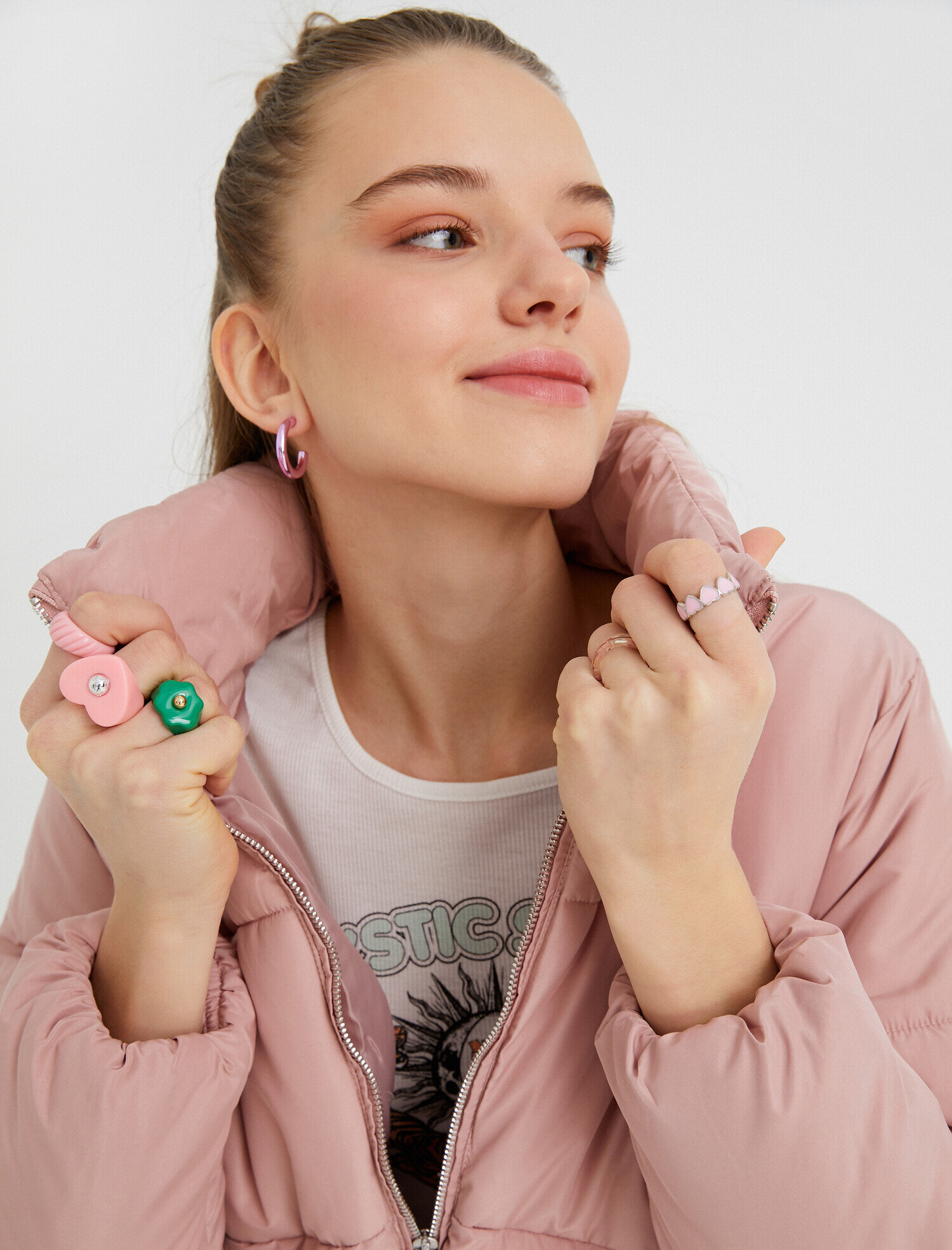   Fermuarlı Dik Yaka Şişme Mont