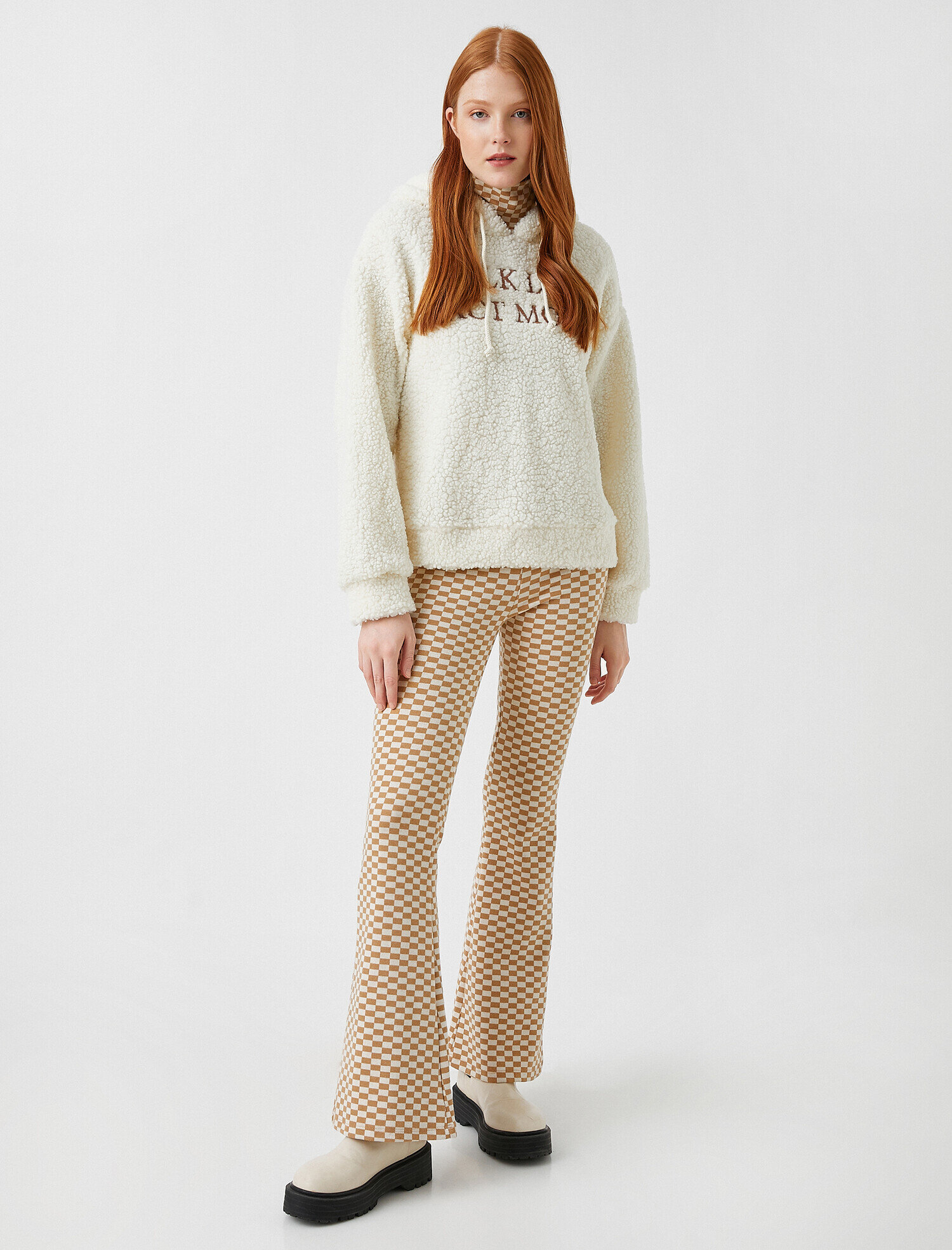   Kapüşonlu Peluş Sweatshirt