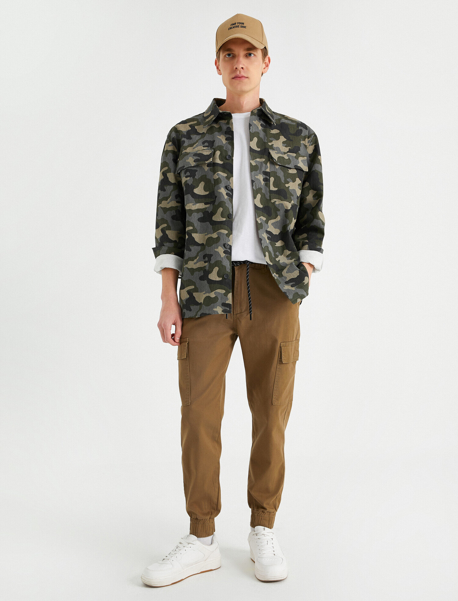   Tapered Fit Gabardin Kargo Pantolon