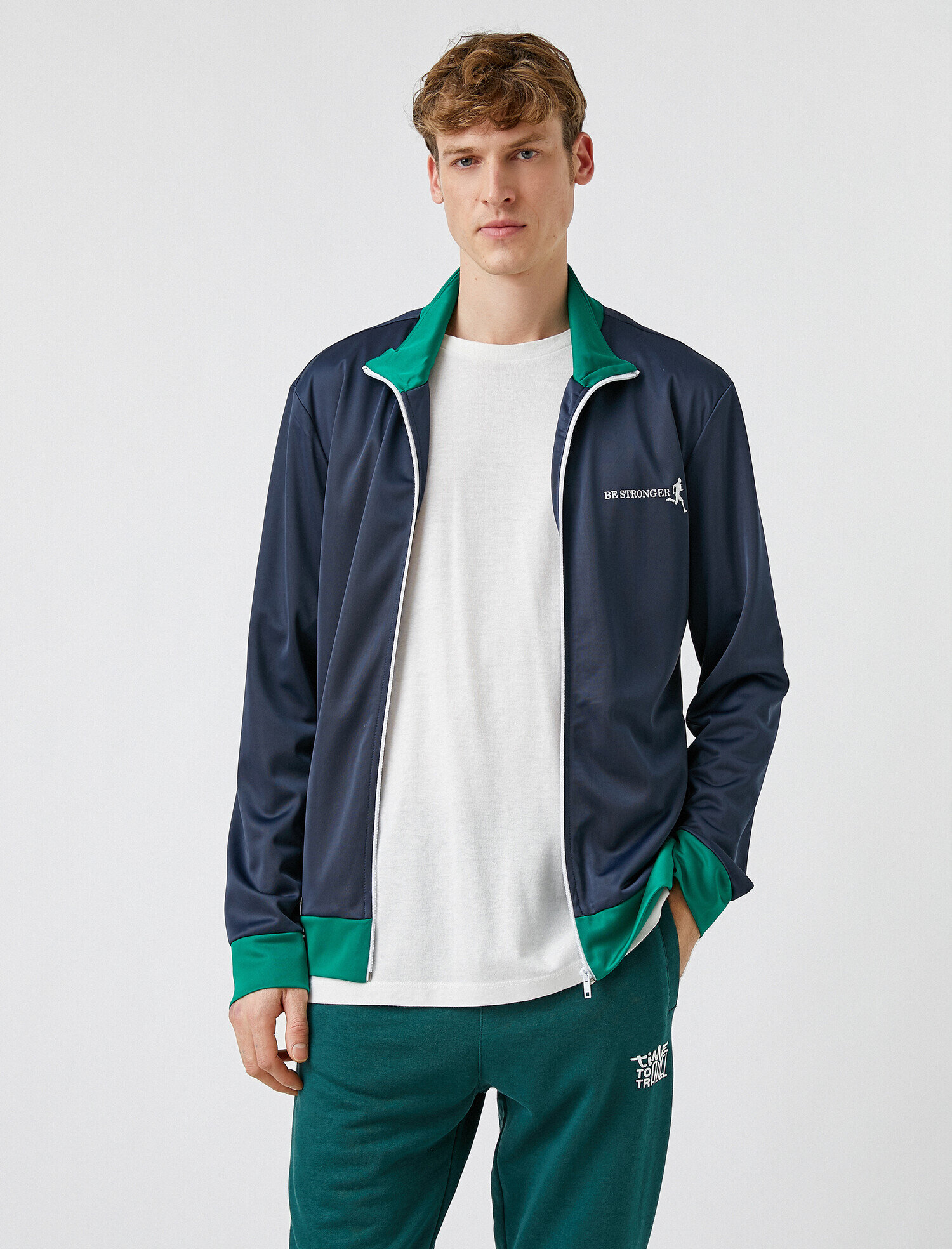   Spor Sweatshirt Dik Yaka Fermuar Detaylı