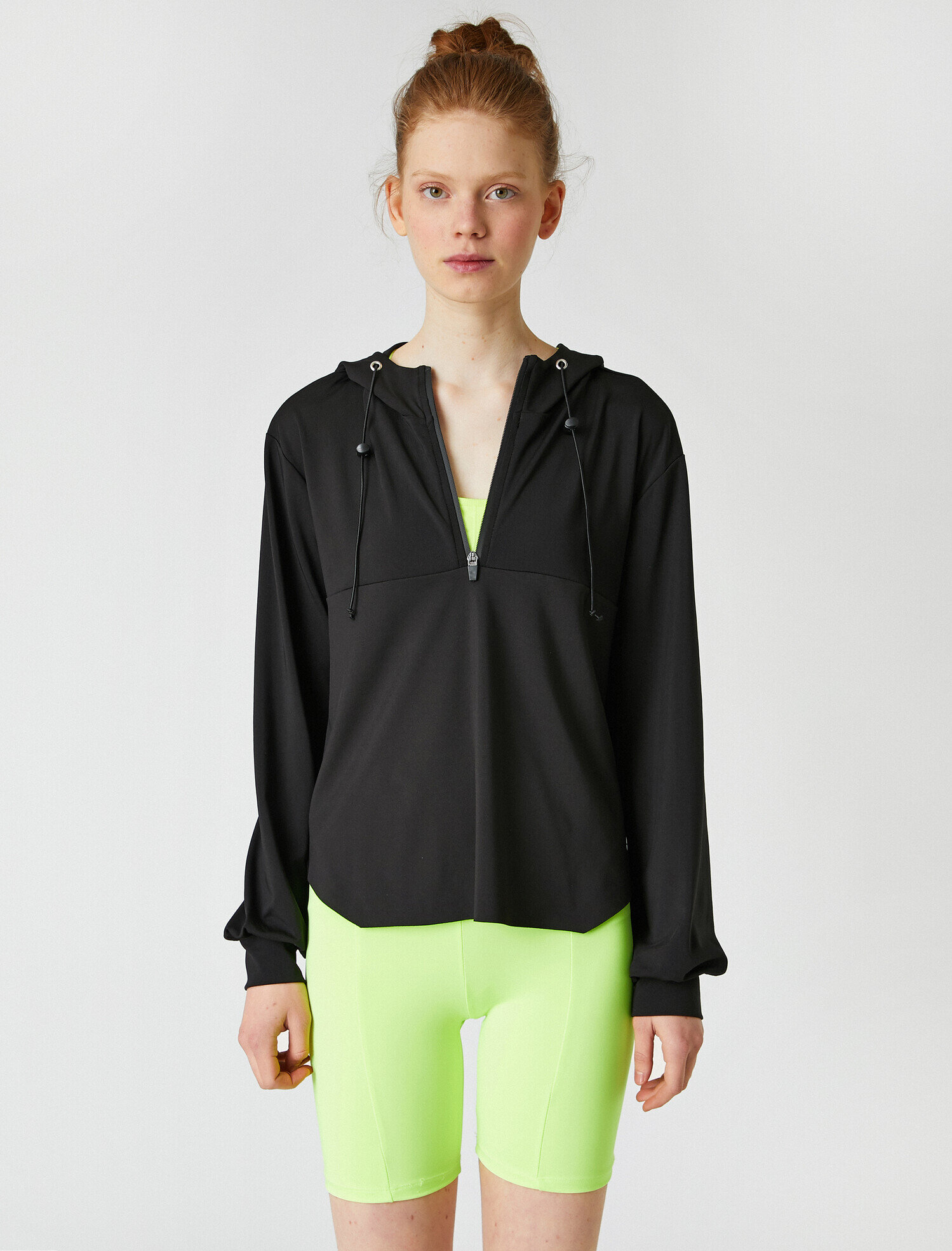   Kapüşonlu Fermuarlı Spor Sweatshirt