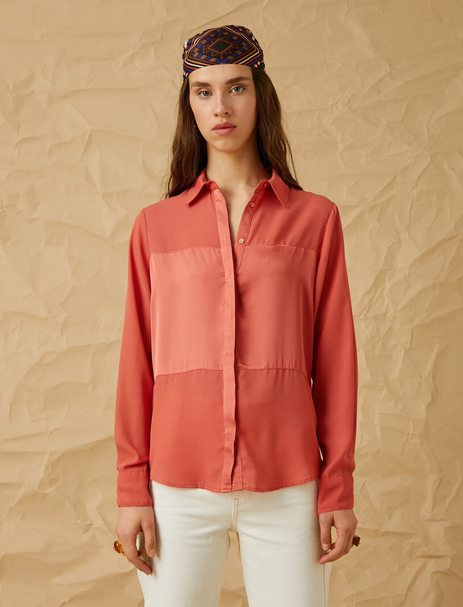   Uzun Kollu Saten Gömlek