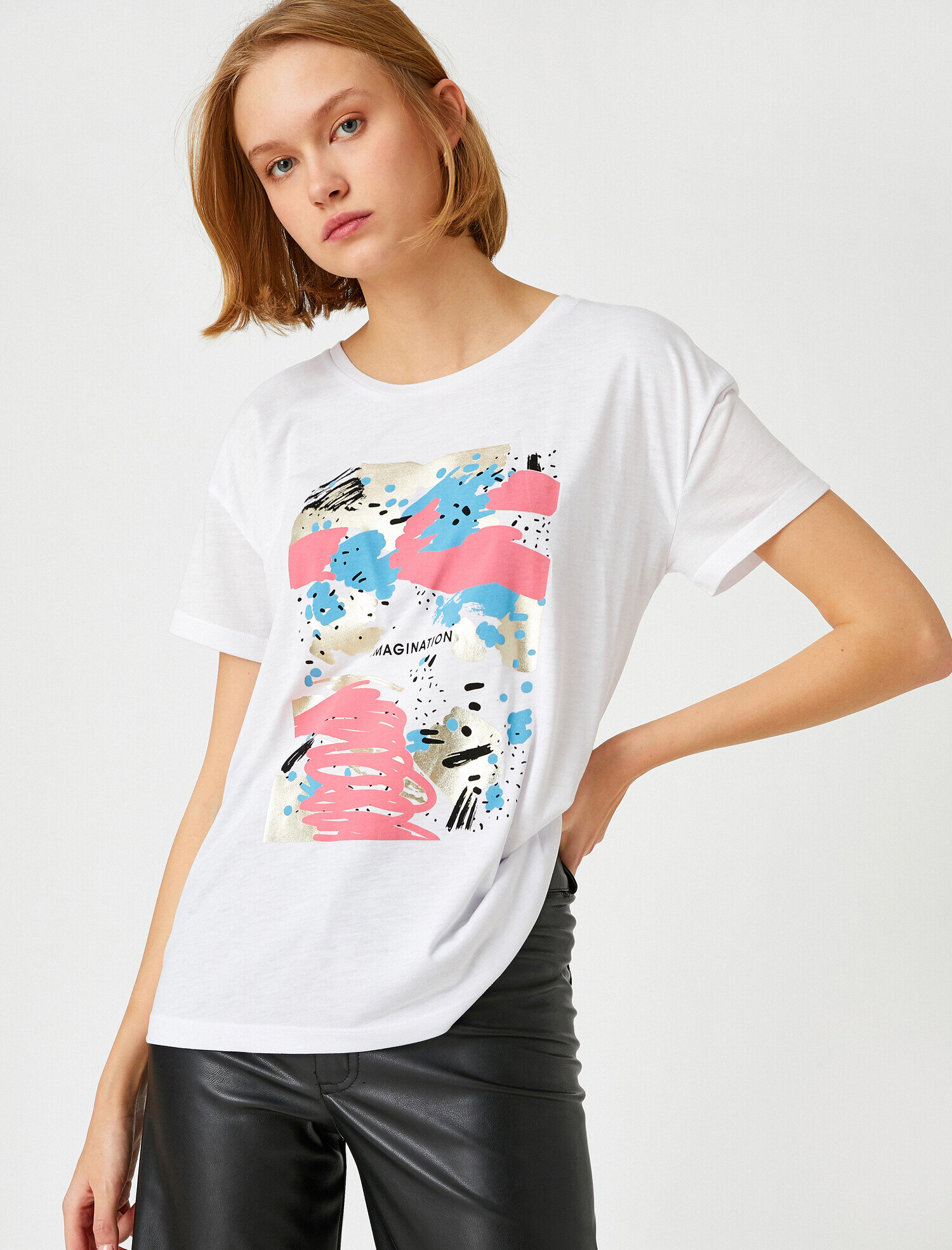   Bisiklet Yaka Kısa Kollu Baskılı Tişört