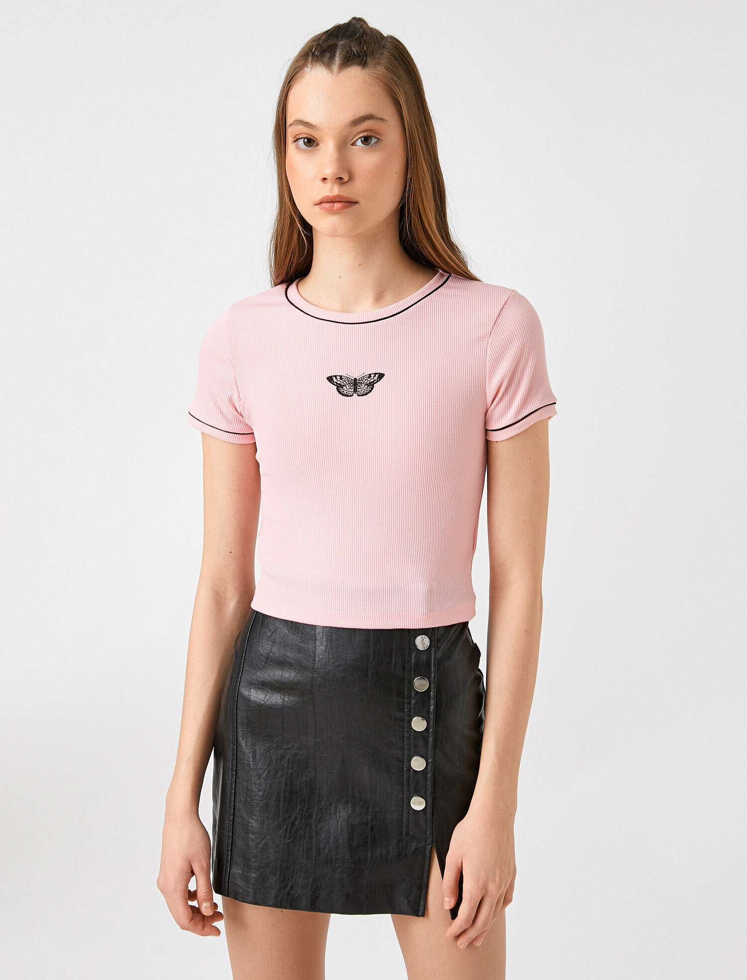   Kısa Kollu Bisiklet Yaka Tişört