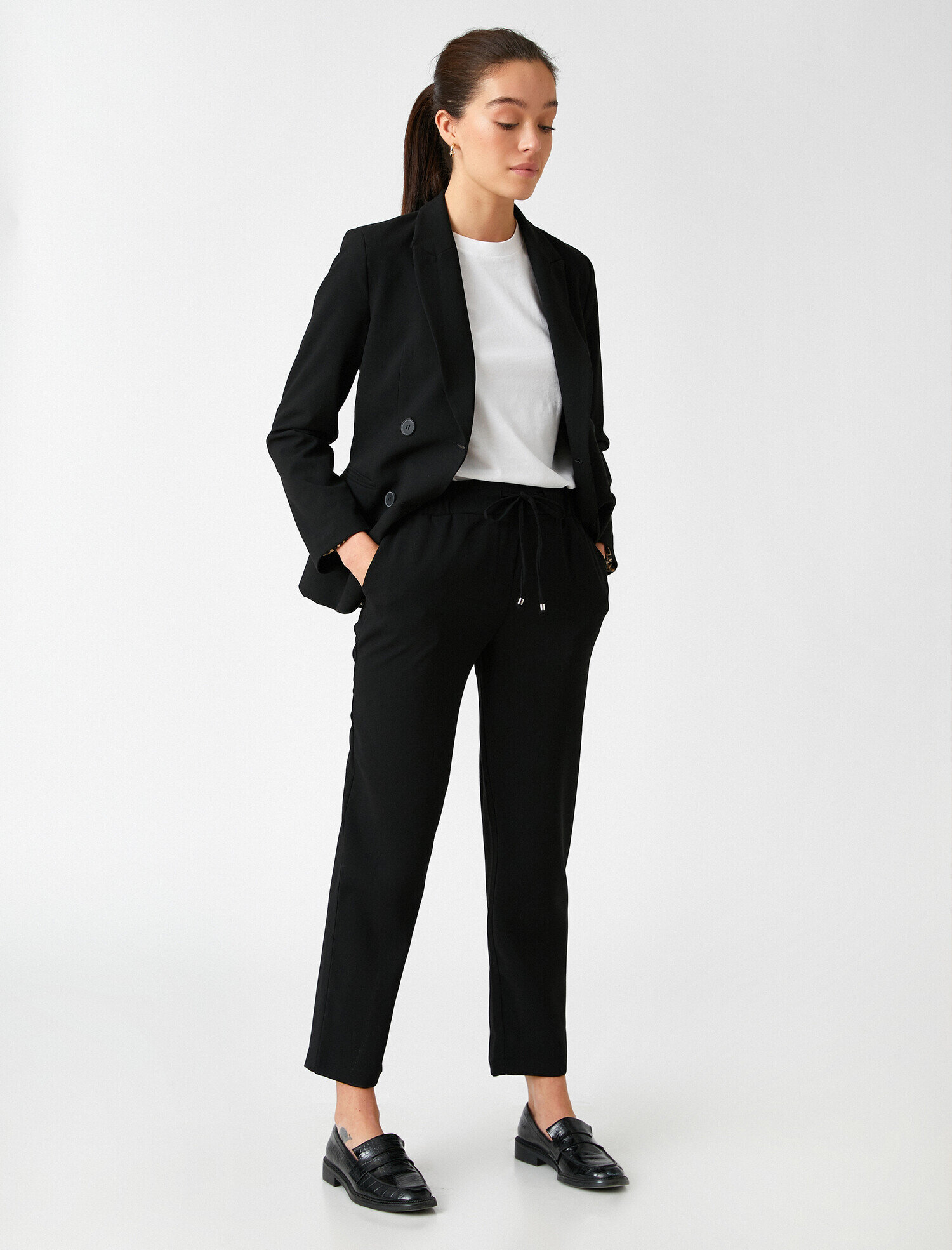   Bağcıklı Cepli Havuç Pantolon