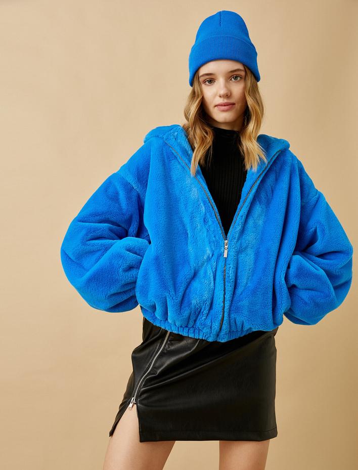  Kapüşonlu Fermuarlı Peluş Mont