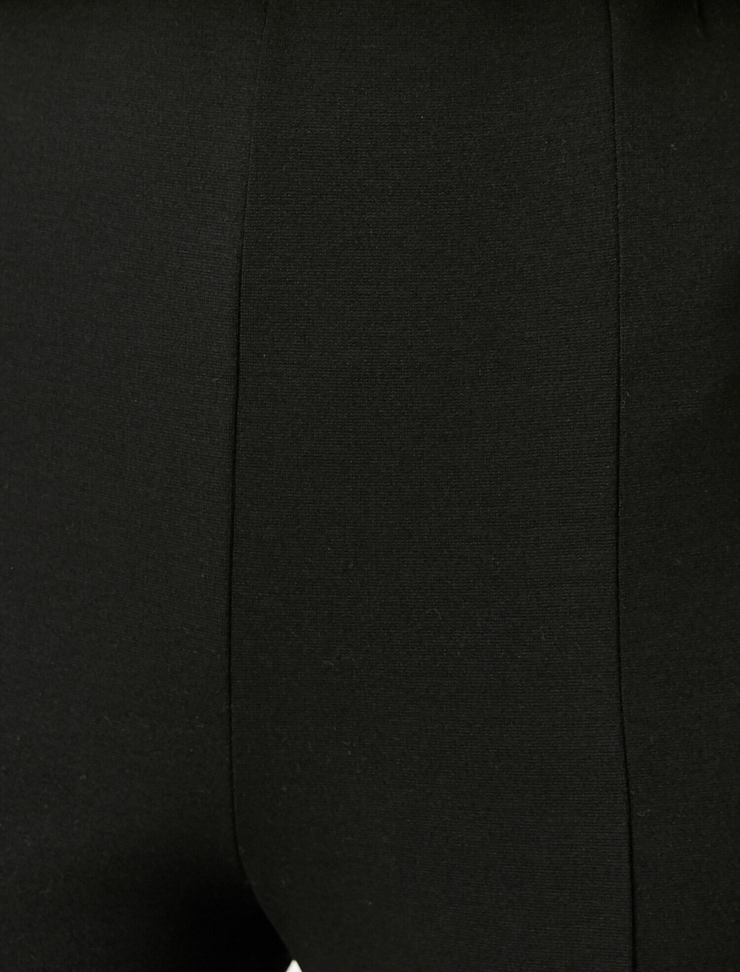   Paçası Yırtmaçlı Pantolon