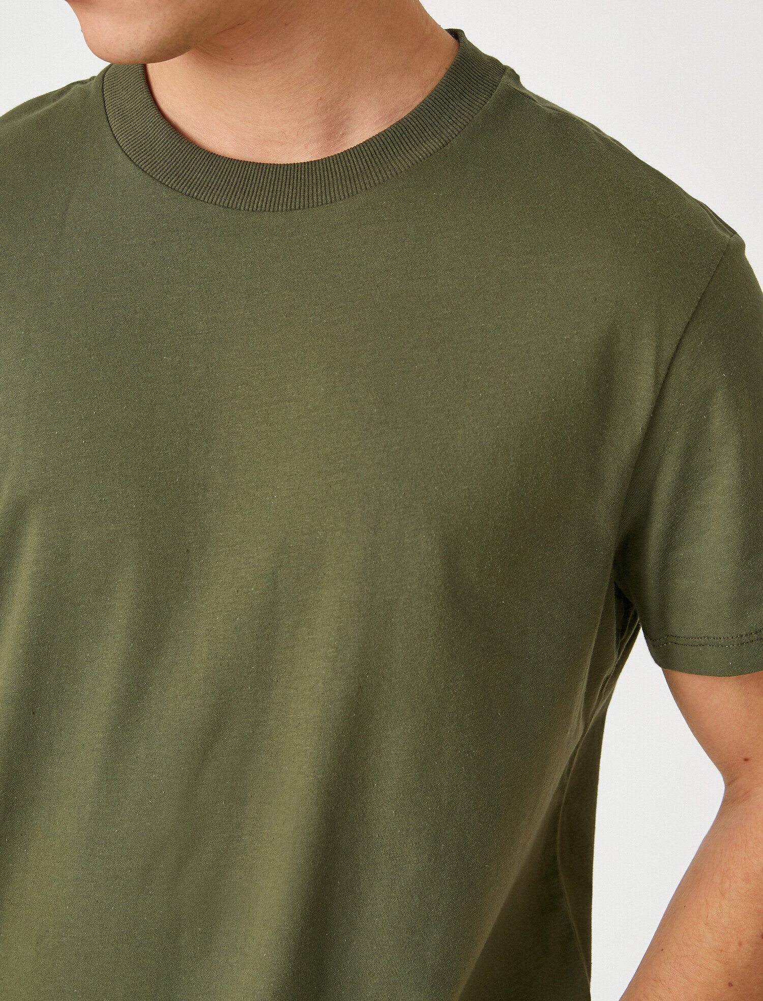 Regular Fit Basic Tişört