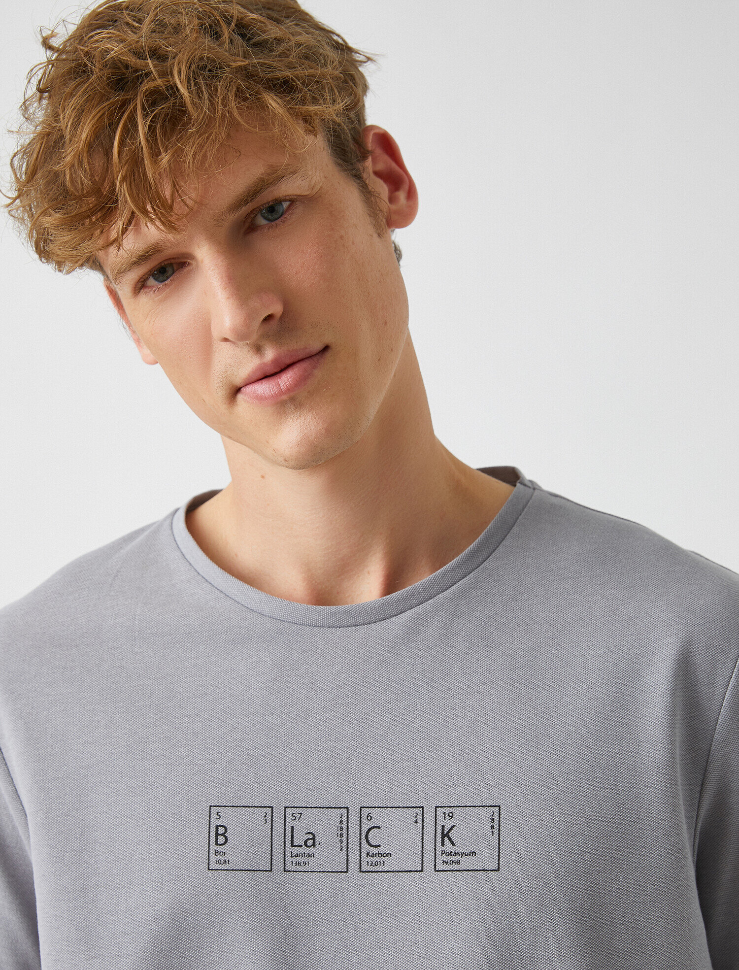   Standart Fit Baskılı Tişört