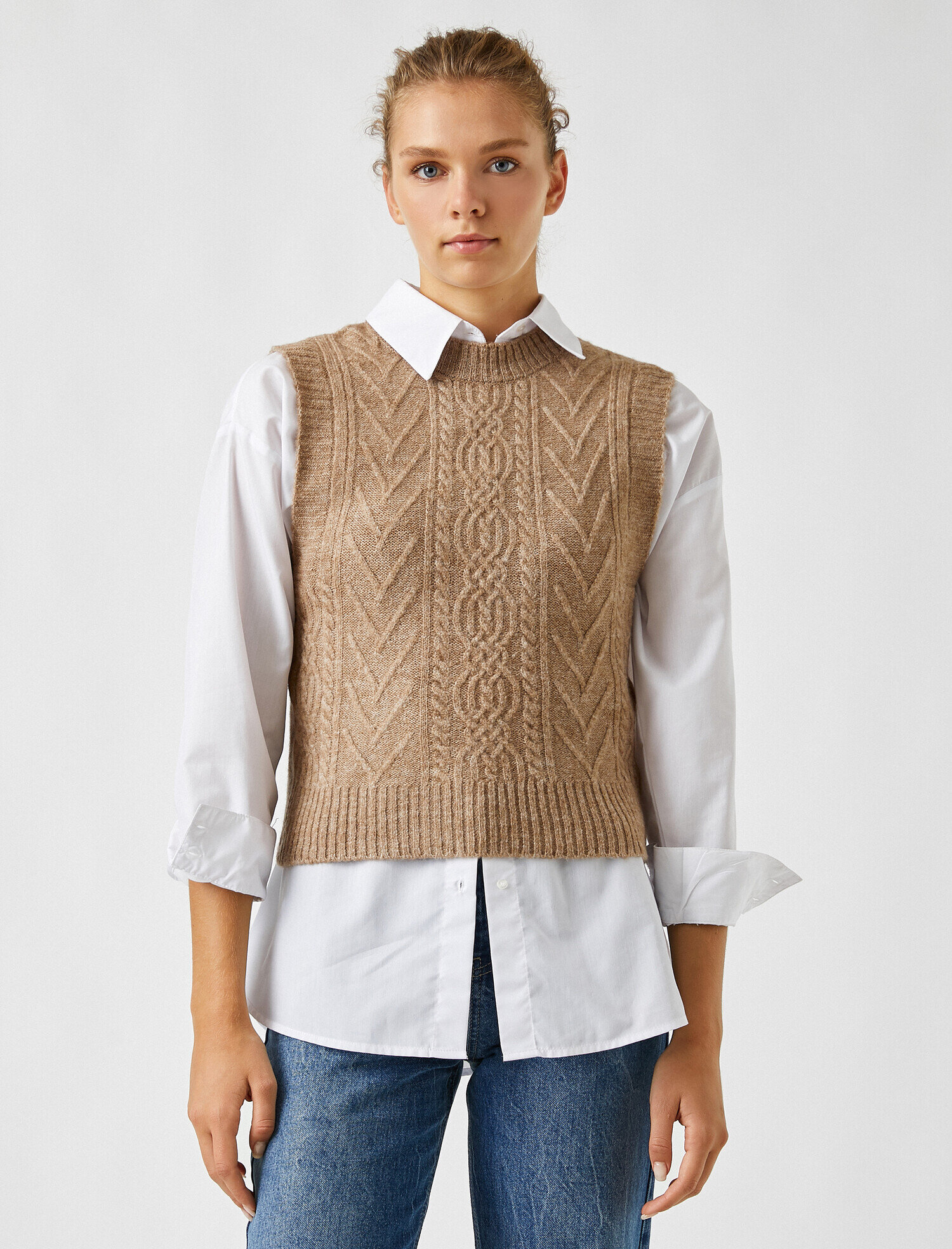   Dik Yaka Triko Süveter Örgü Desenli