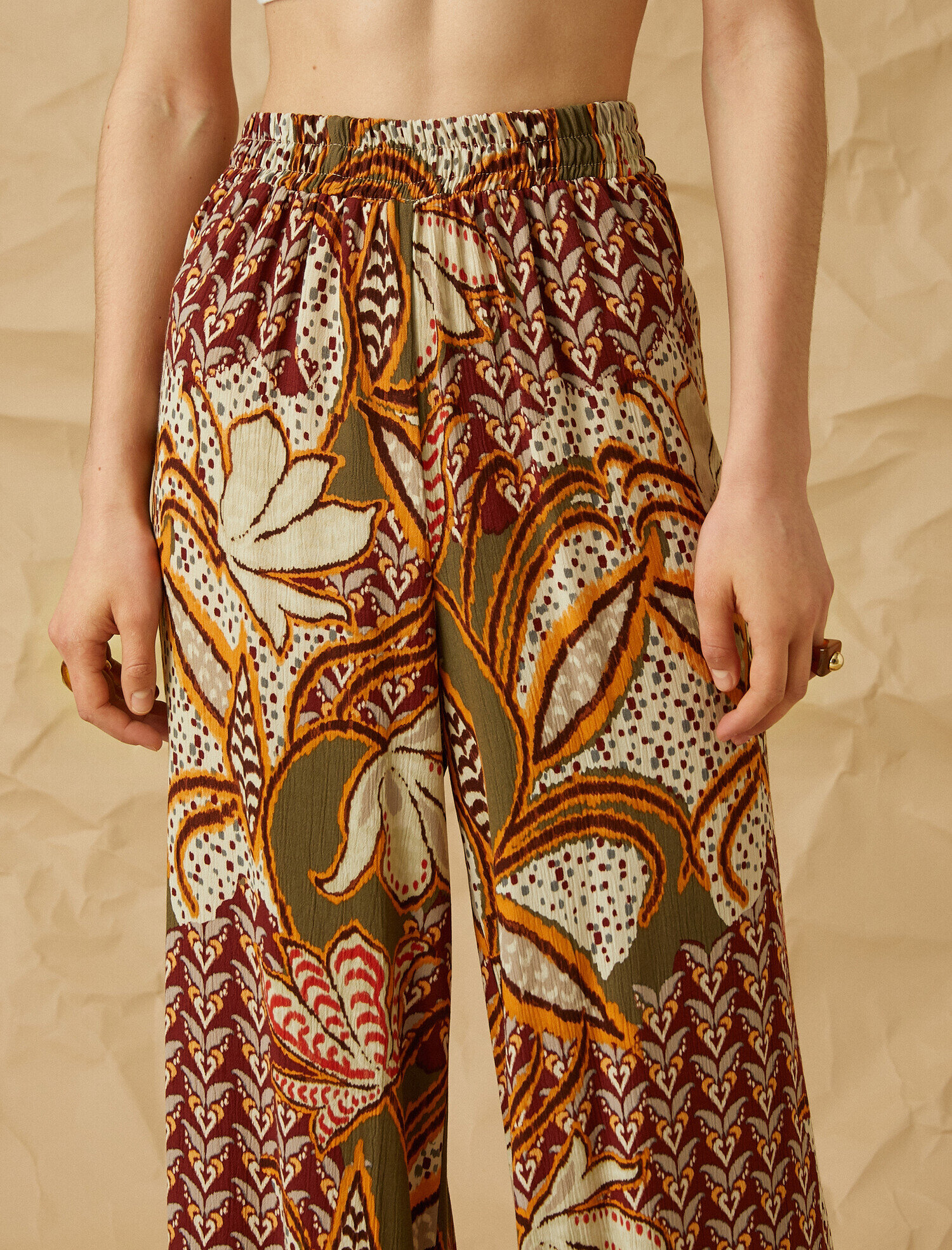   Yüksek Bel Desenli Bol Paçalı Pantolon