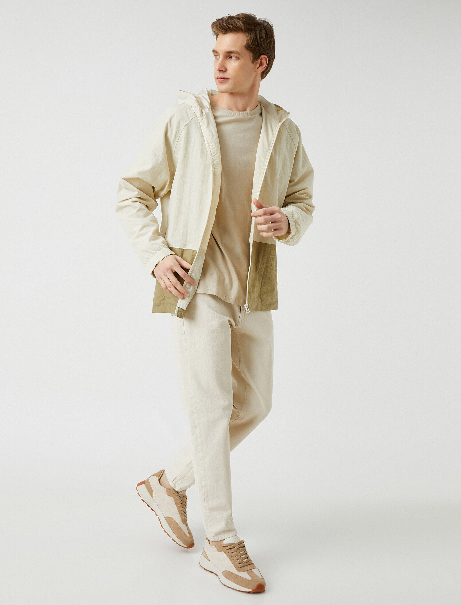   Renk Bloklu Kapşonlu Yağmurluk