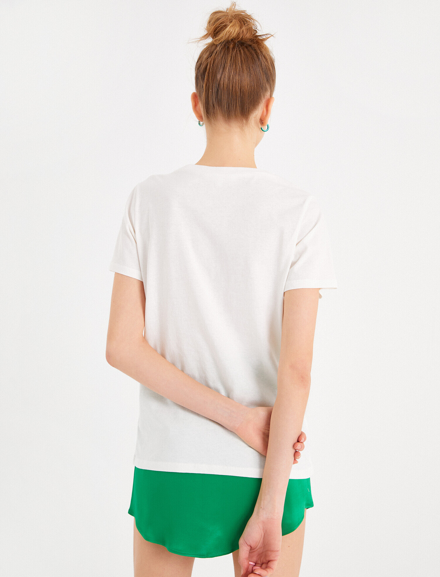   Kısa Kollu Bisiklet Yaka Tişört