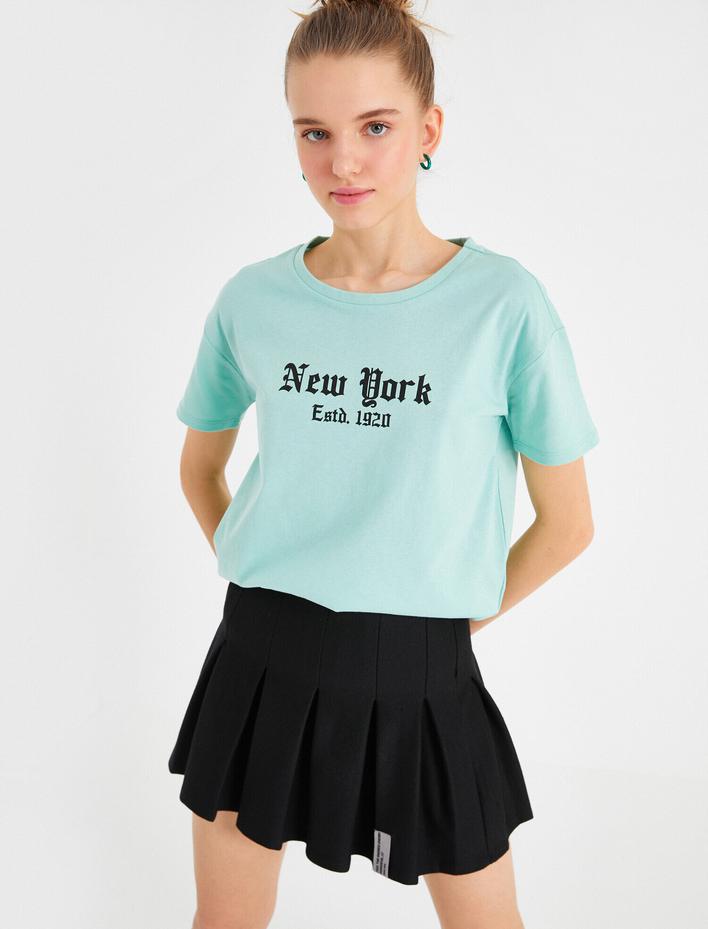  Kısa Kollu Baskılı Tişört