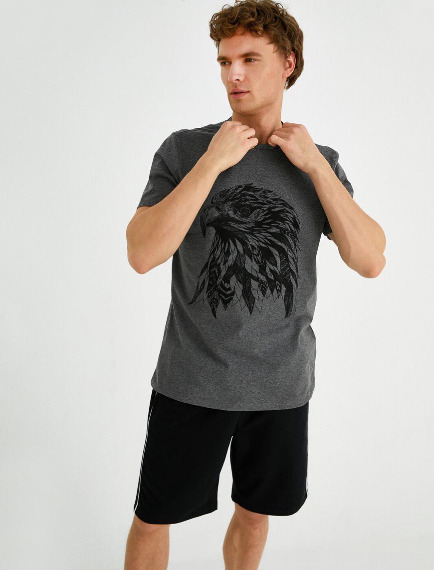   Slim Fit Şahin Baskılı Tişört