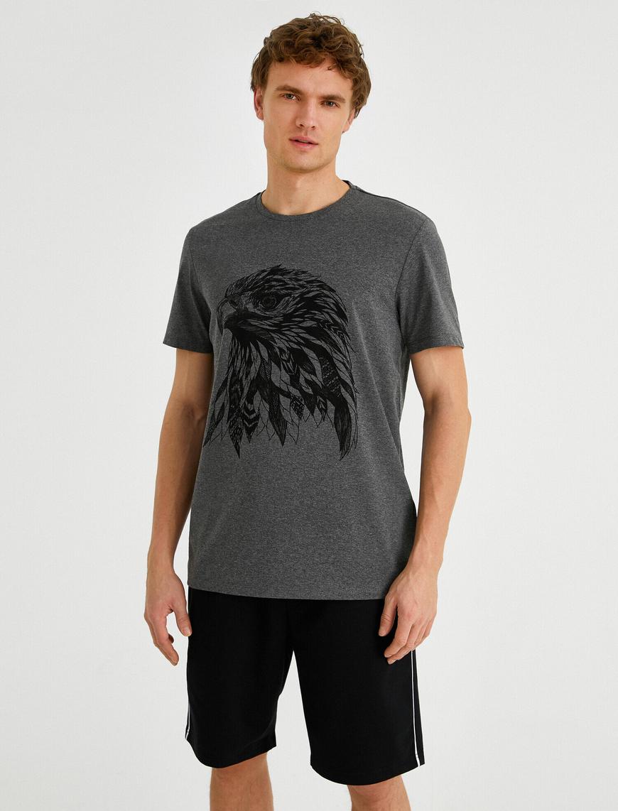   Slim Fit Şahin Baskılı Tişört