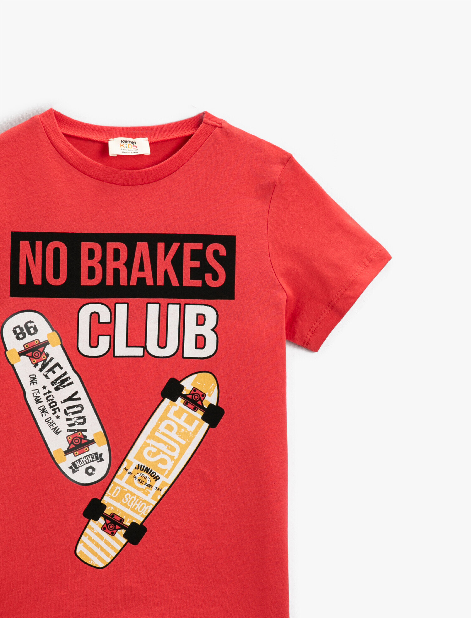  Erkek Çocuk Kay Kay Baskılı Kısa Kollu Tişört Pamuklu