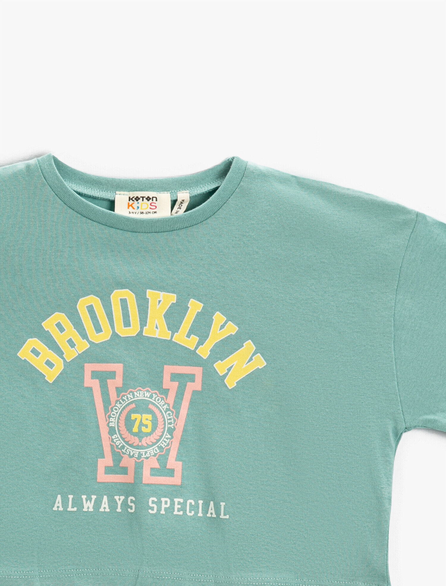  Kız Çocuk Şehir Baskılı Crop Tişört Pamuklu Kısa Kollu