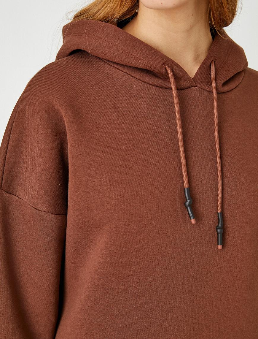  Oversize Kapüşonlu Sweatshirt Bağcık Detaylı