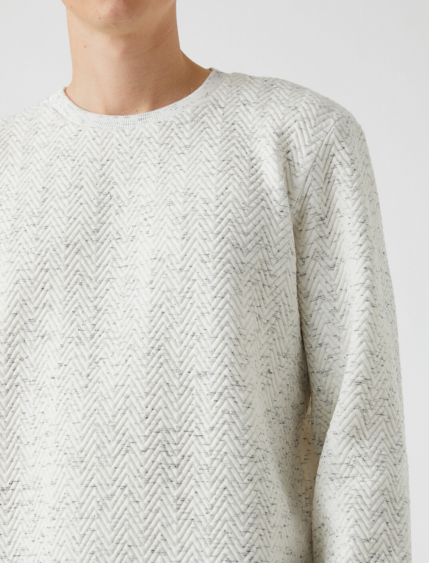   Dokulu Kumaş Kırçıllı Sweatshirt