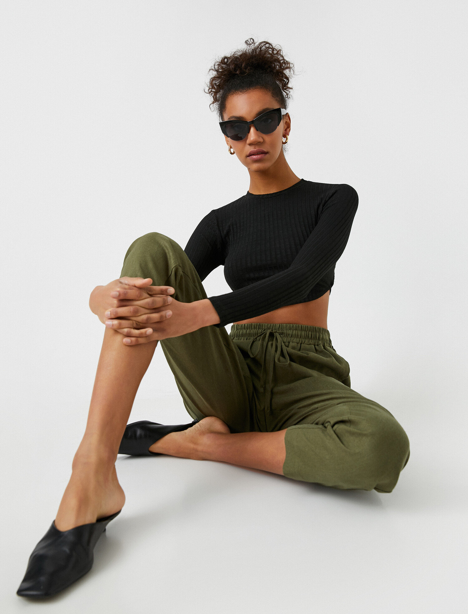   Beli Lastikli Havuç Keten Pantolon