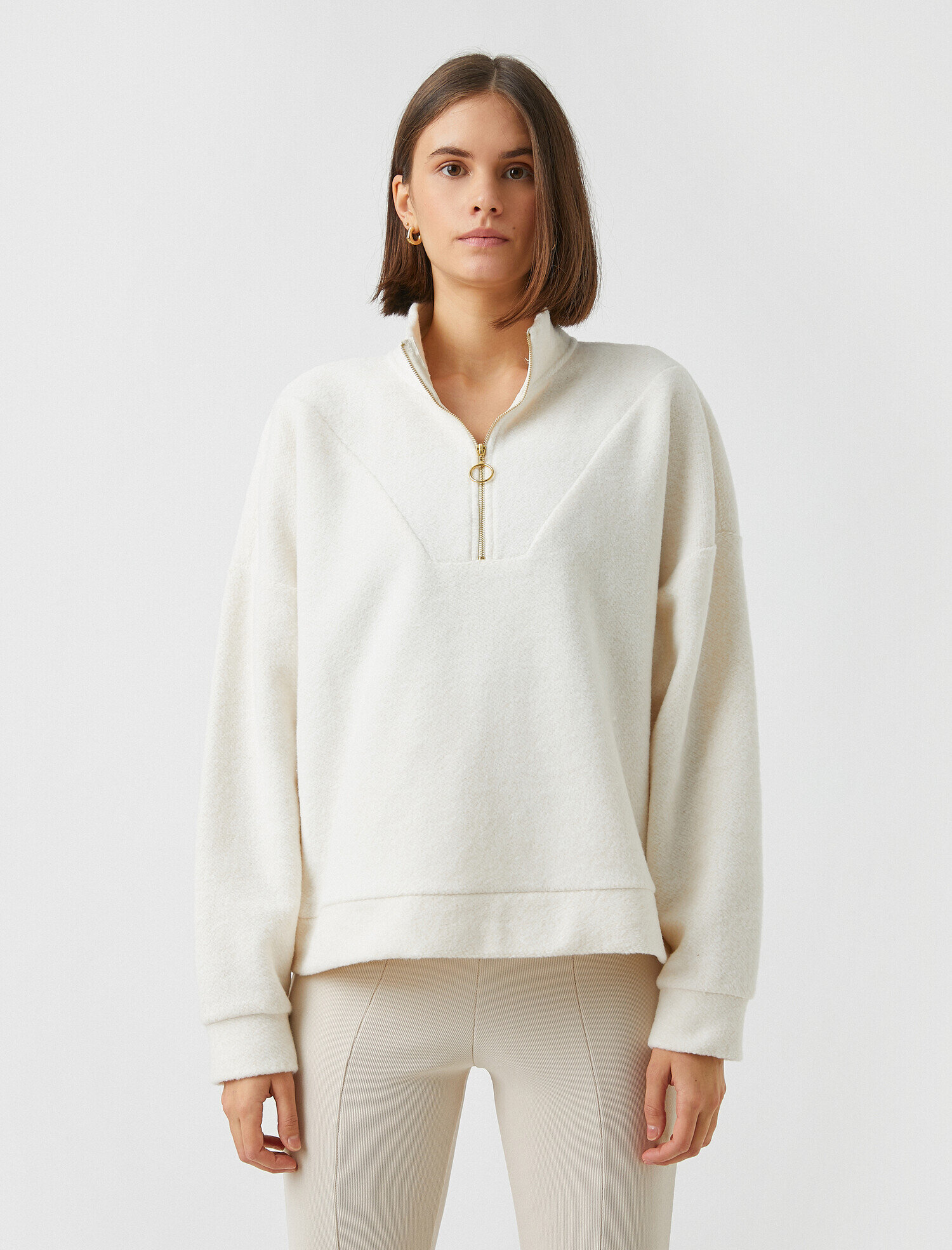   Yakası Fermuarlı Sweatshirt