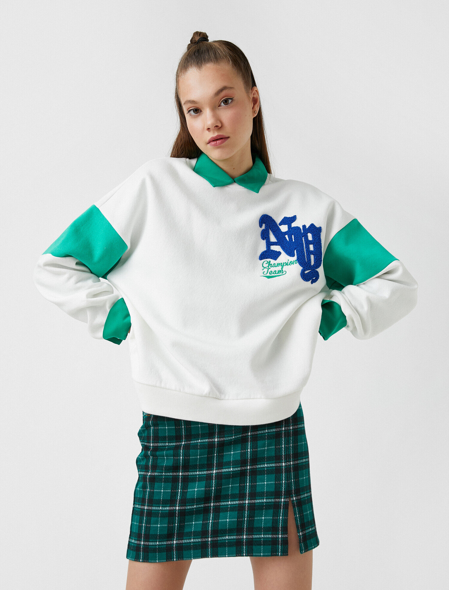 Bisiklet Yaka Baskılı Uzun Kollu Sweatshirt