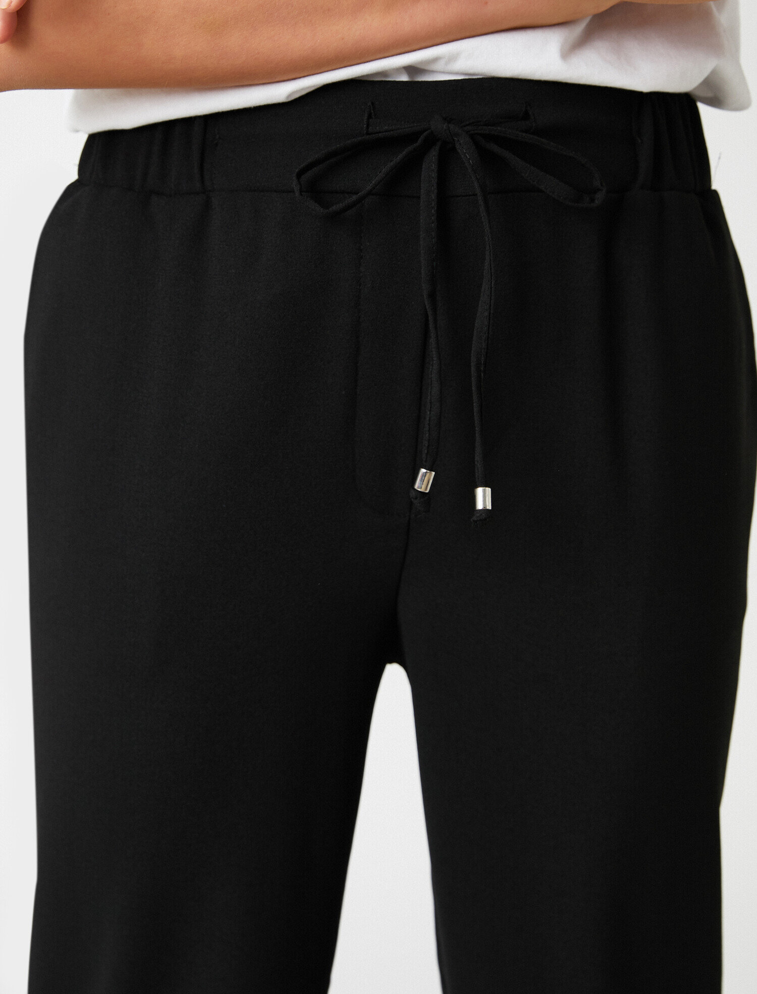   Bağcıklı Cepli Havuç Pantolon