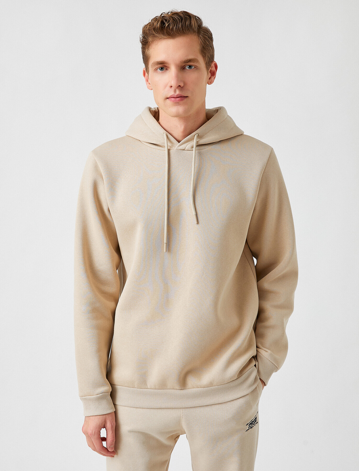 Basic Kapüşonlu Sweatshirt
