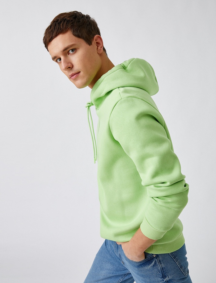  Basic Kapüşonlu Sweatshirt