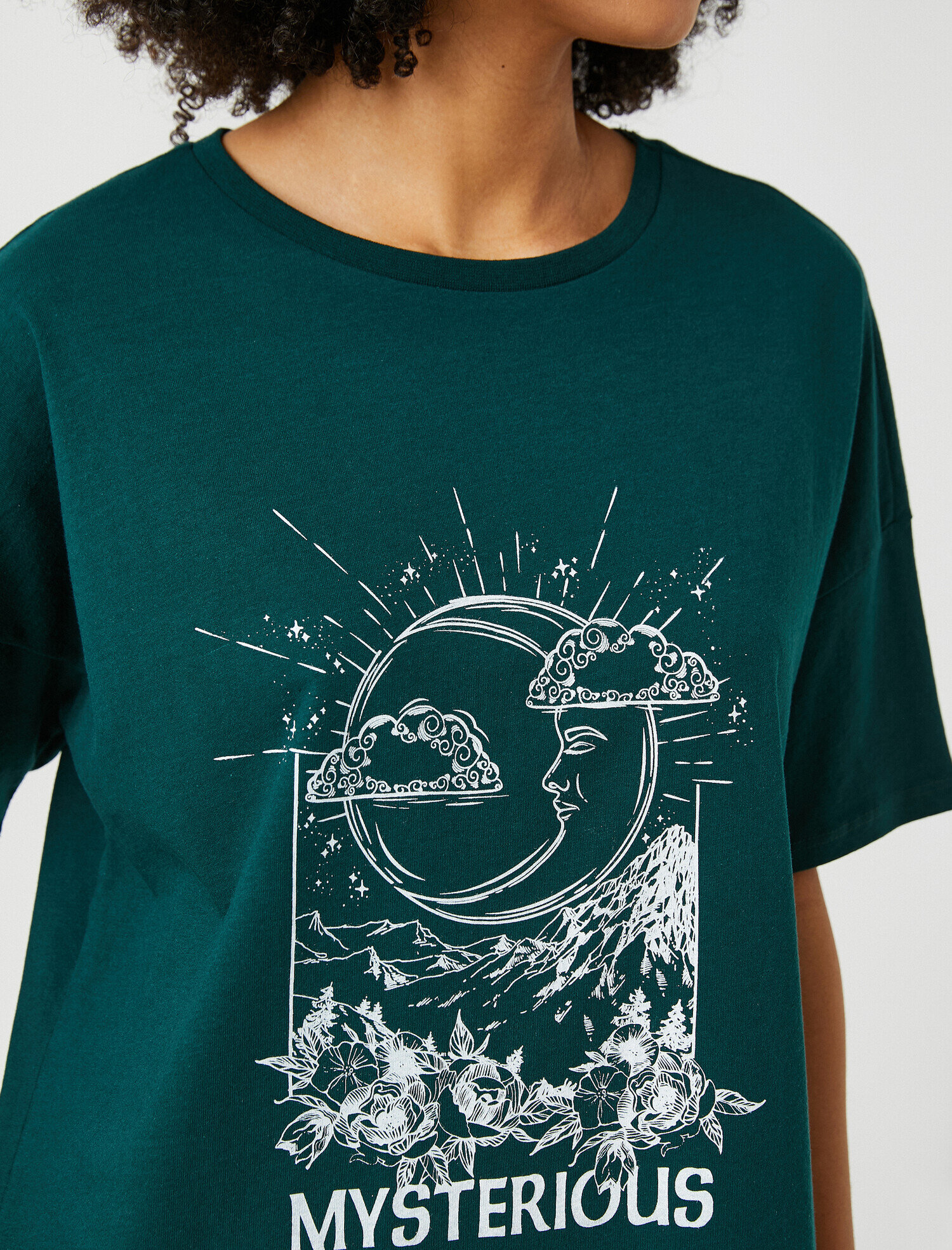   Kısa Kollu Bisiklet Yaka Tişört