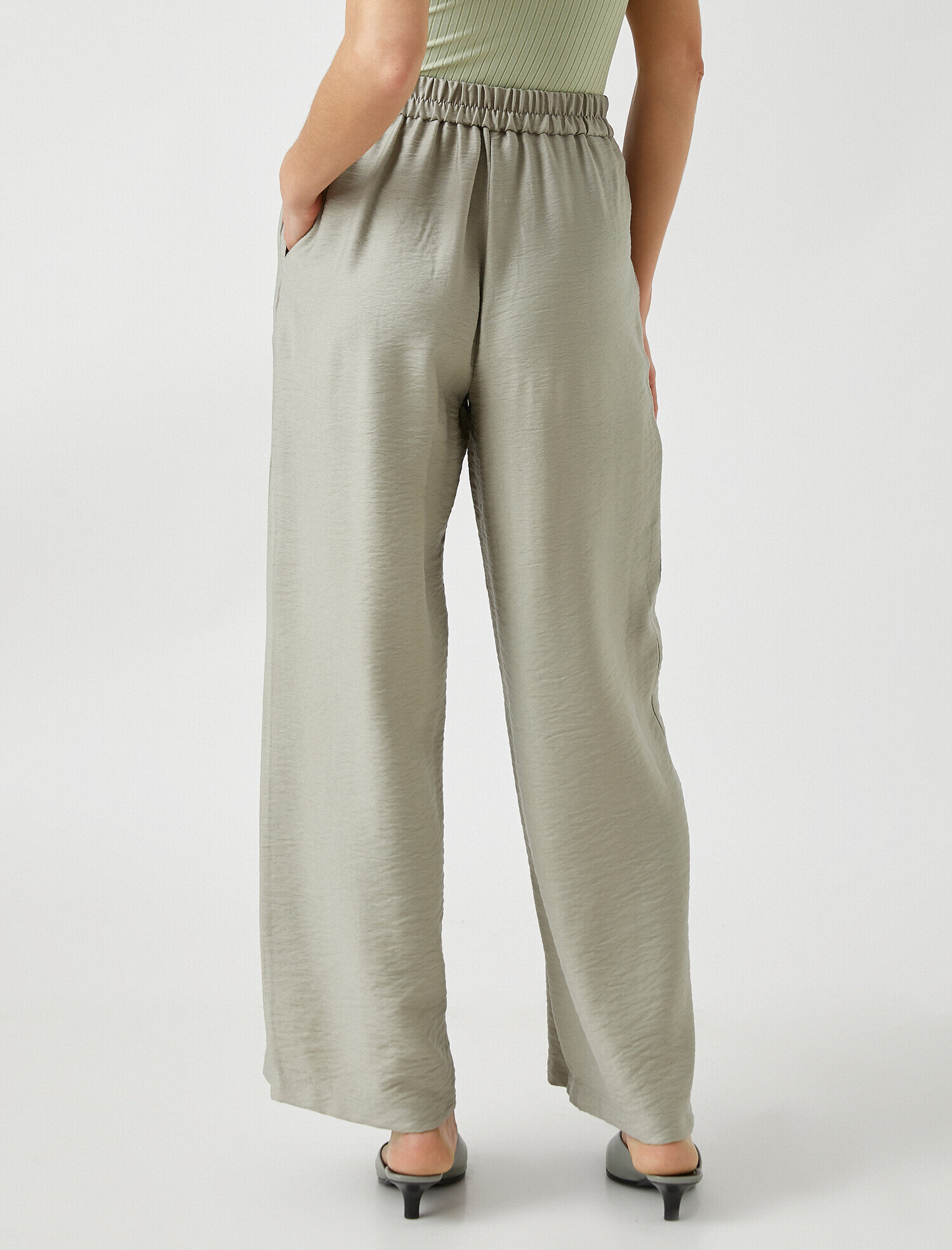   Yüksek Bel Bol Paça Cepli Pantolon