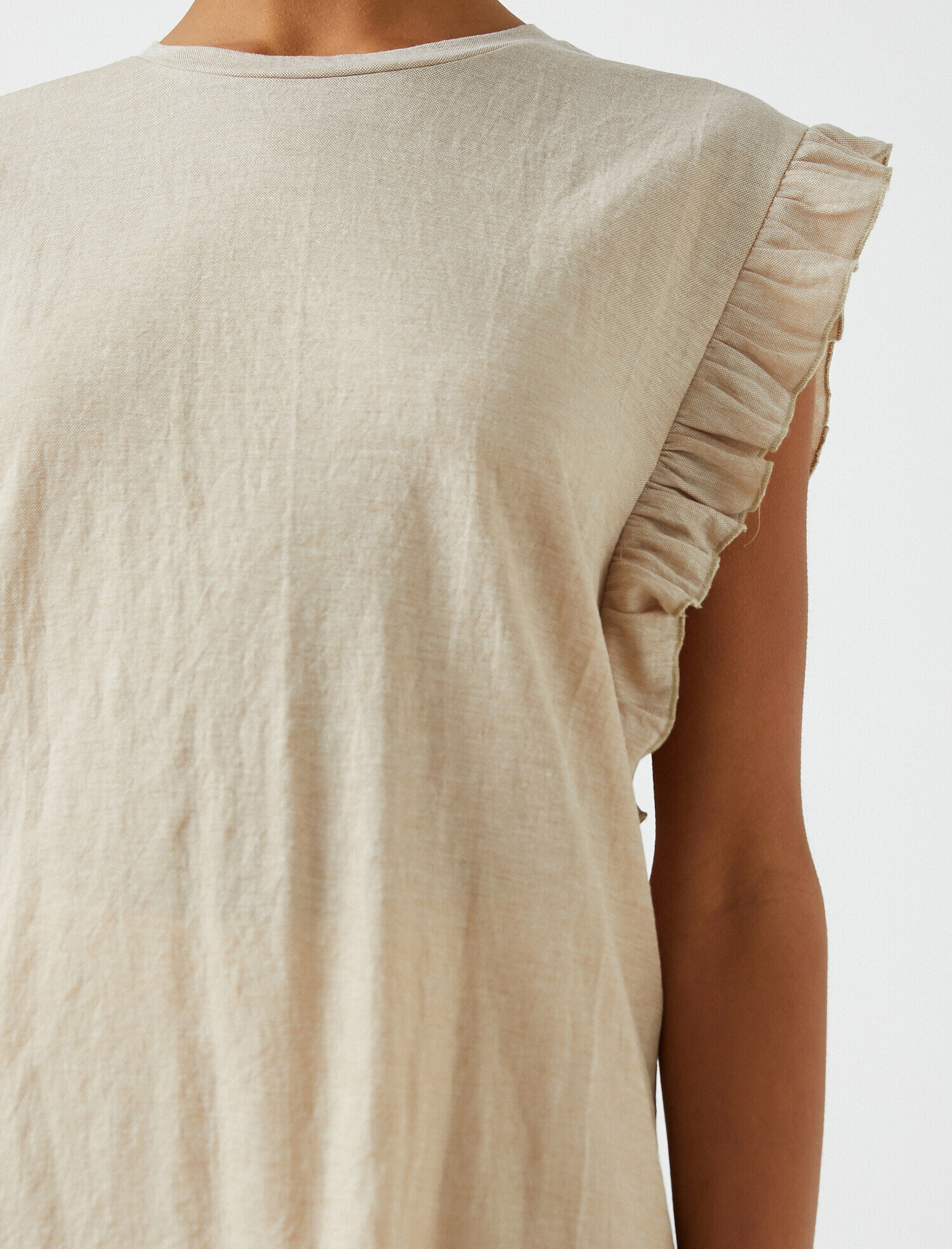   Bisiklet Yaka Kısa Kollu Fırfırlı Tişört