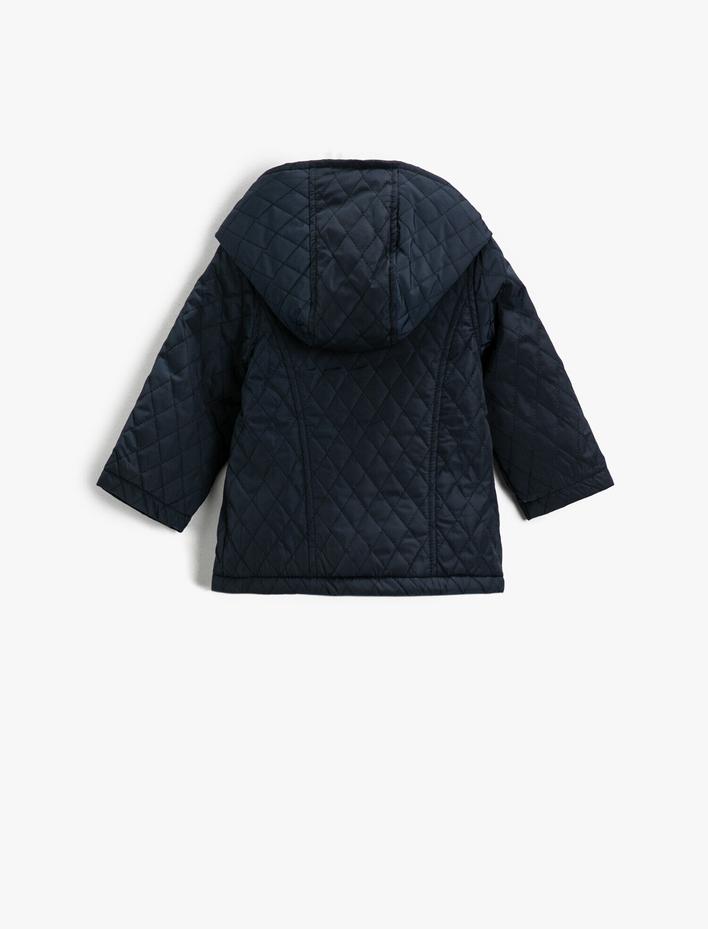 Erkek Bebek Kapüşonlu Kapitone Kaban Cepli