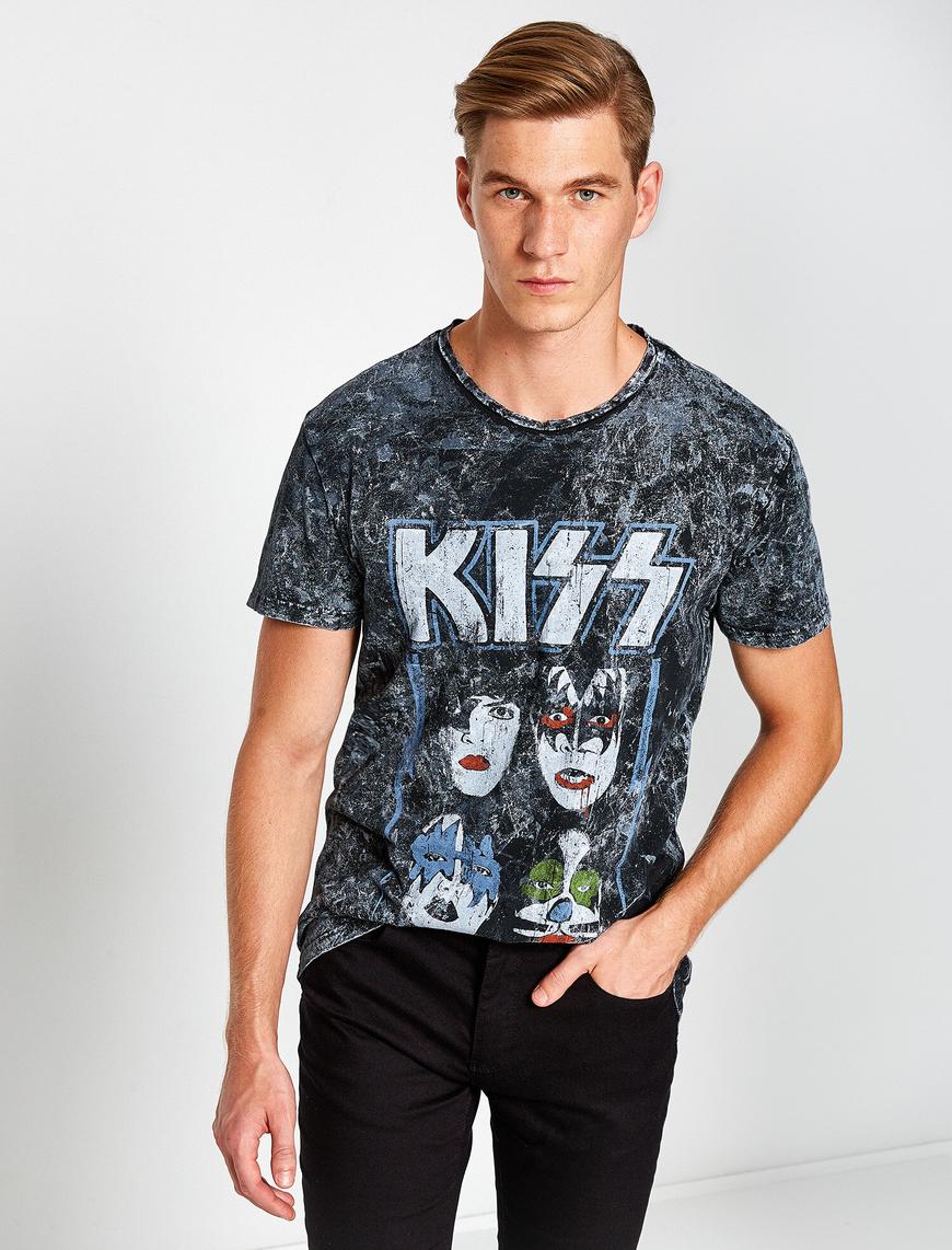   Müzik Lisanslı Kiss Baskılı Tişört