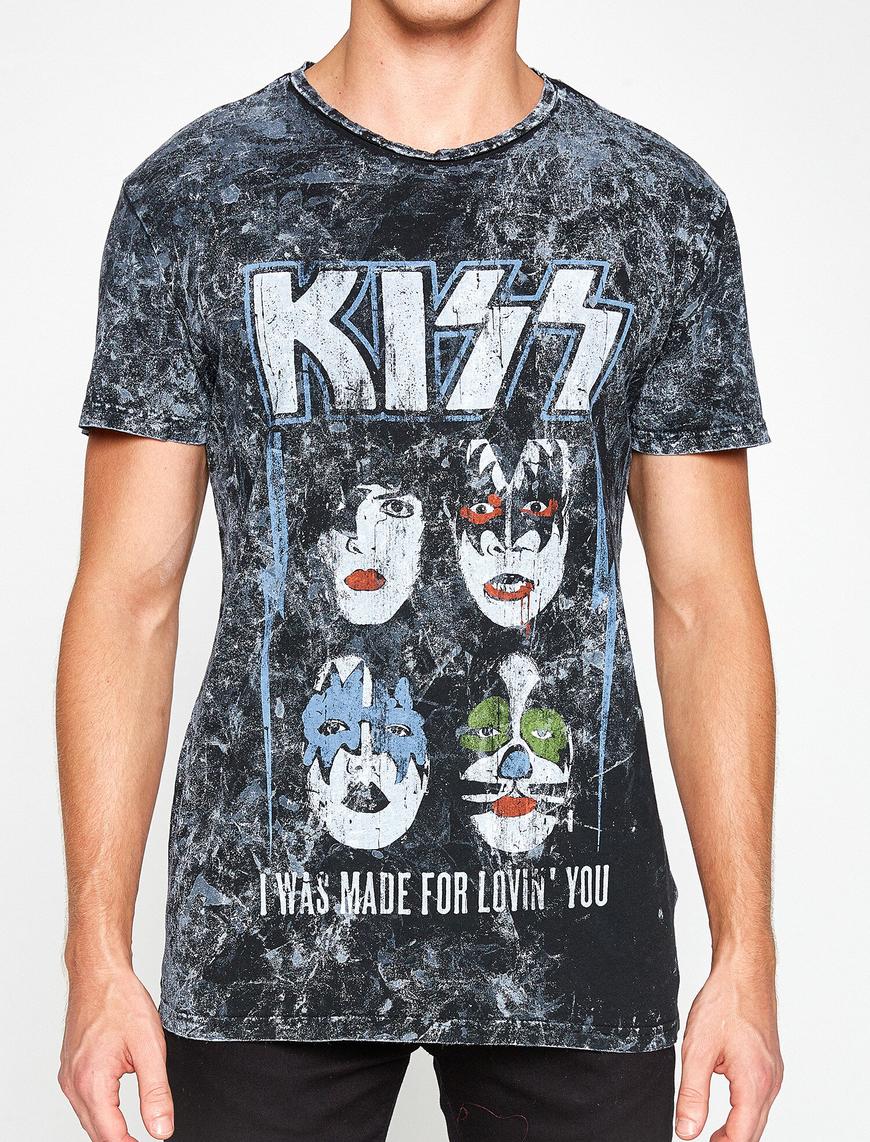   Müzik Lisanslı Kiss Baskılı Tişört
