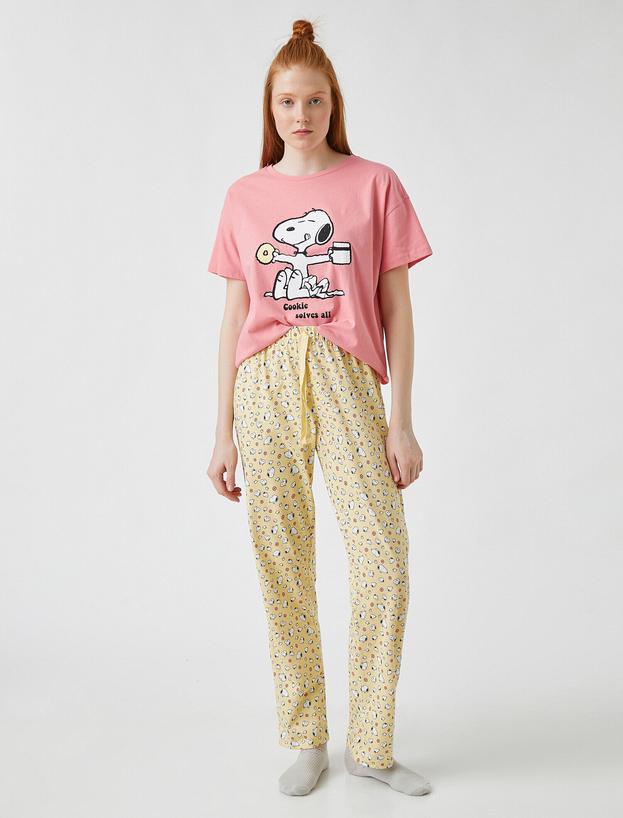  Snoopy Lisanslı Pijama Takımı