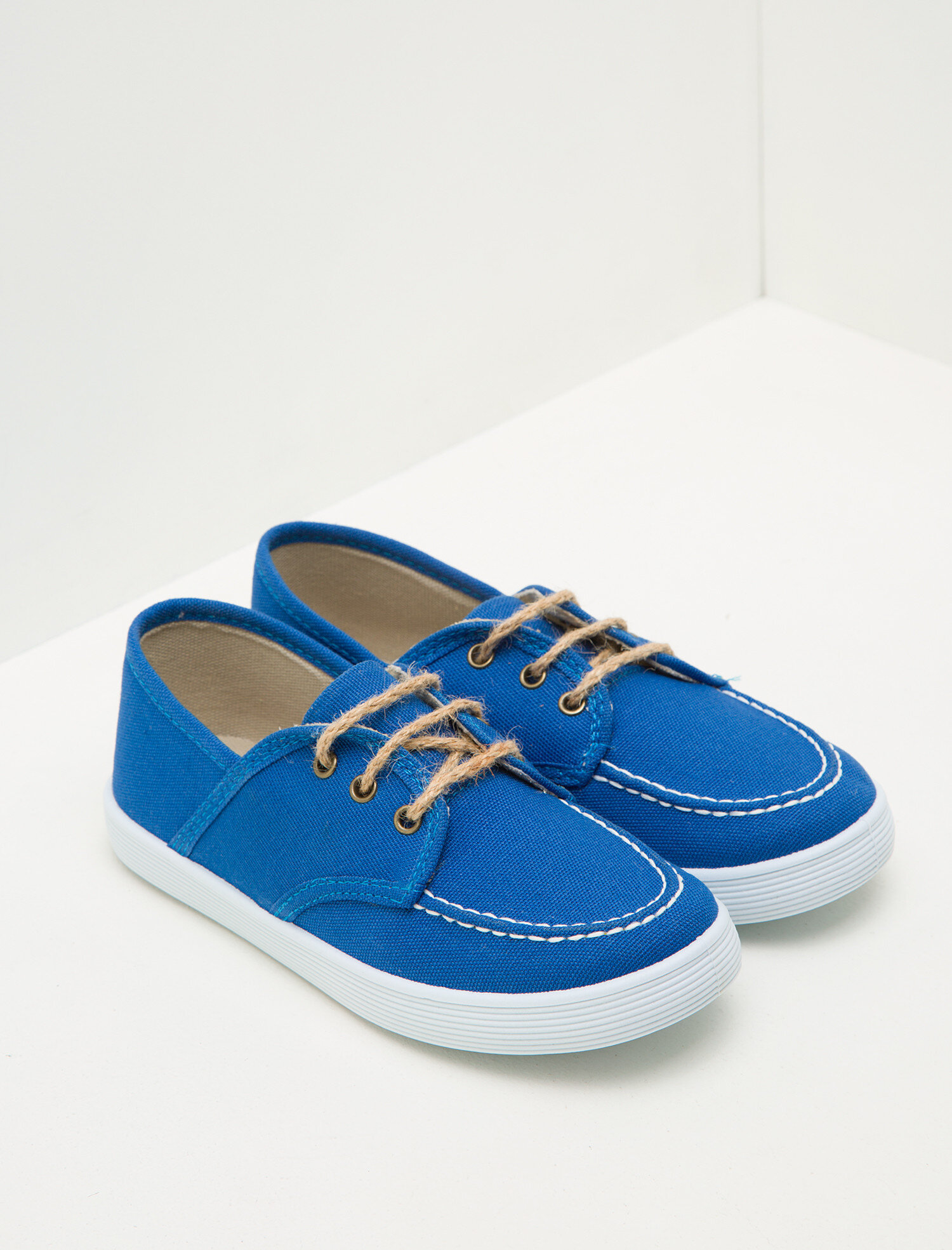  Erkek Çocuk Bağcıklı Ayakkabı