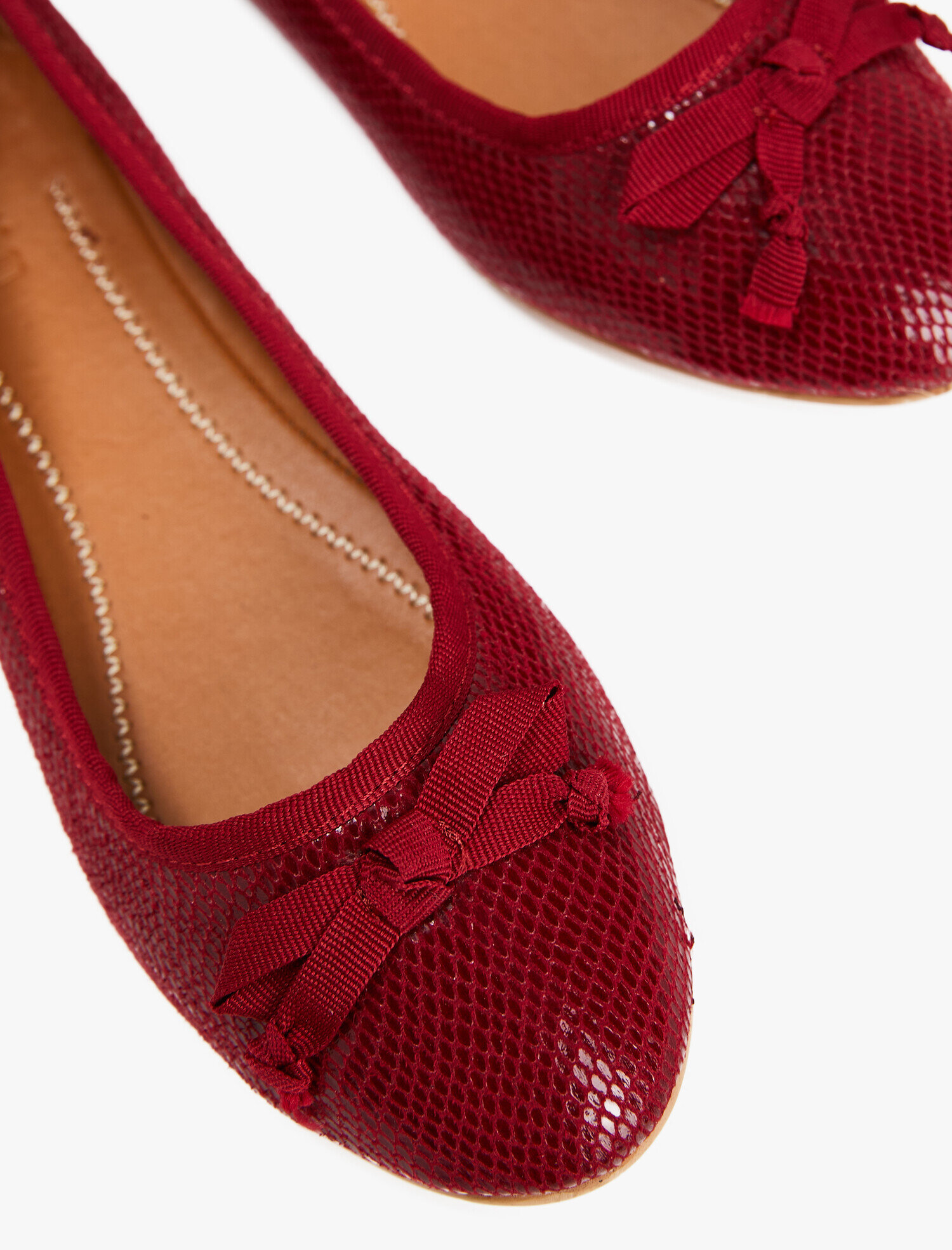 Kadın Fiyonk Detaylı Ayakkabı